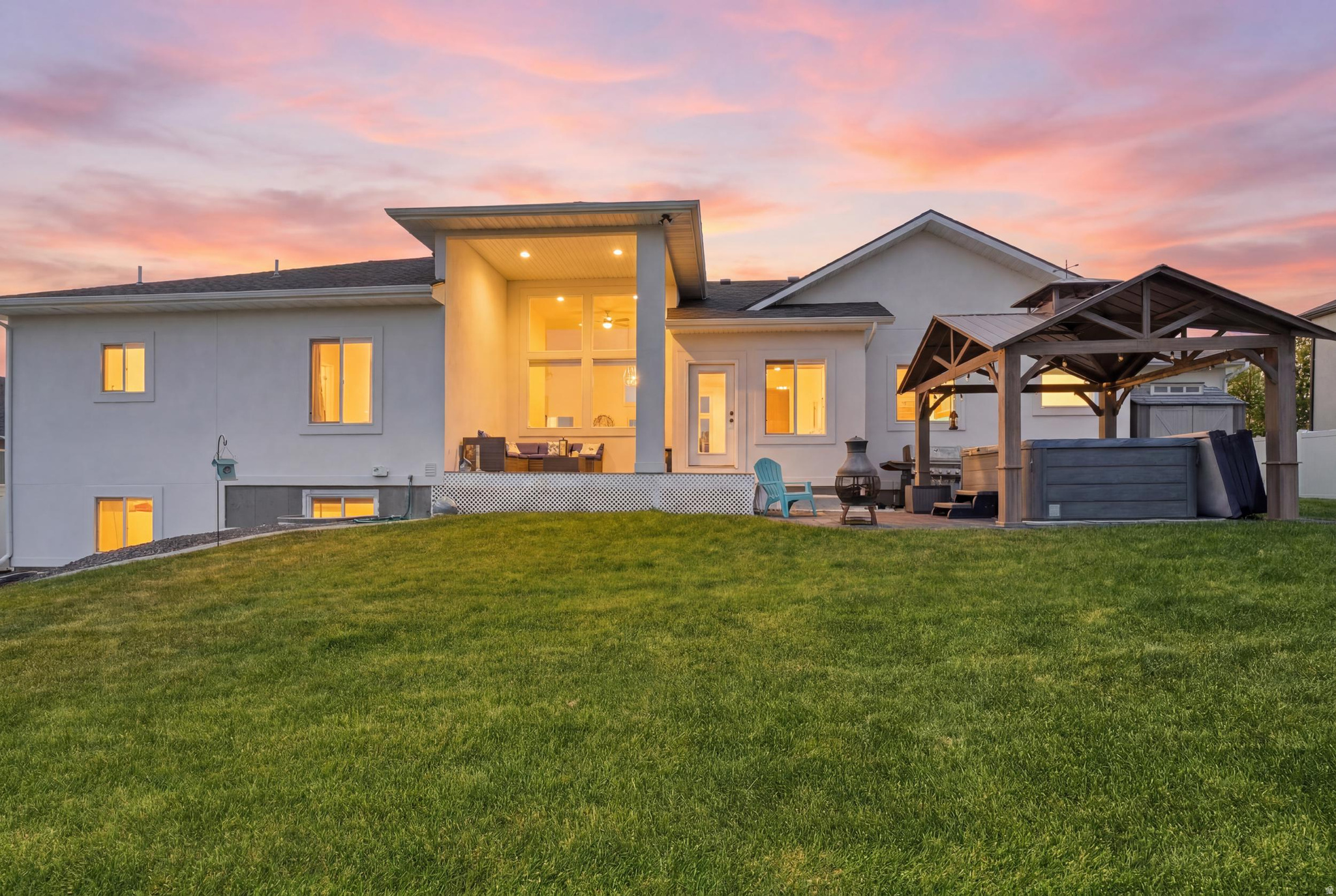 VISTAS AT DRY CANYON - Residential