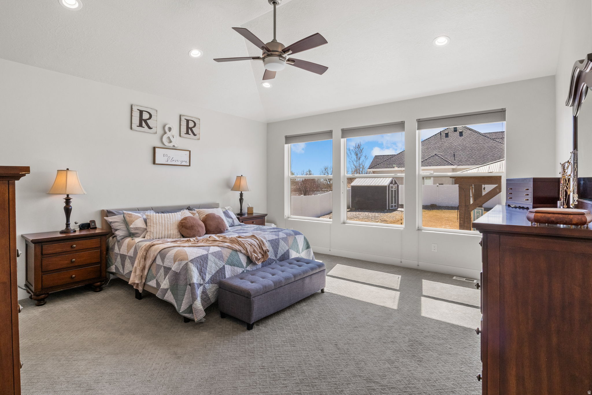 AUTUMNWOOD ESTATES - Residential