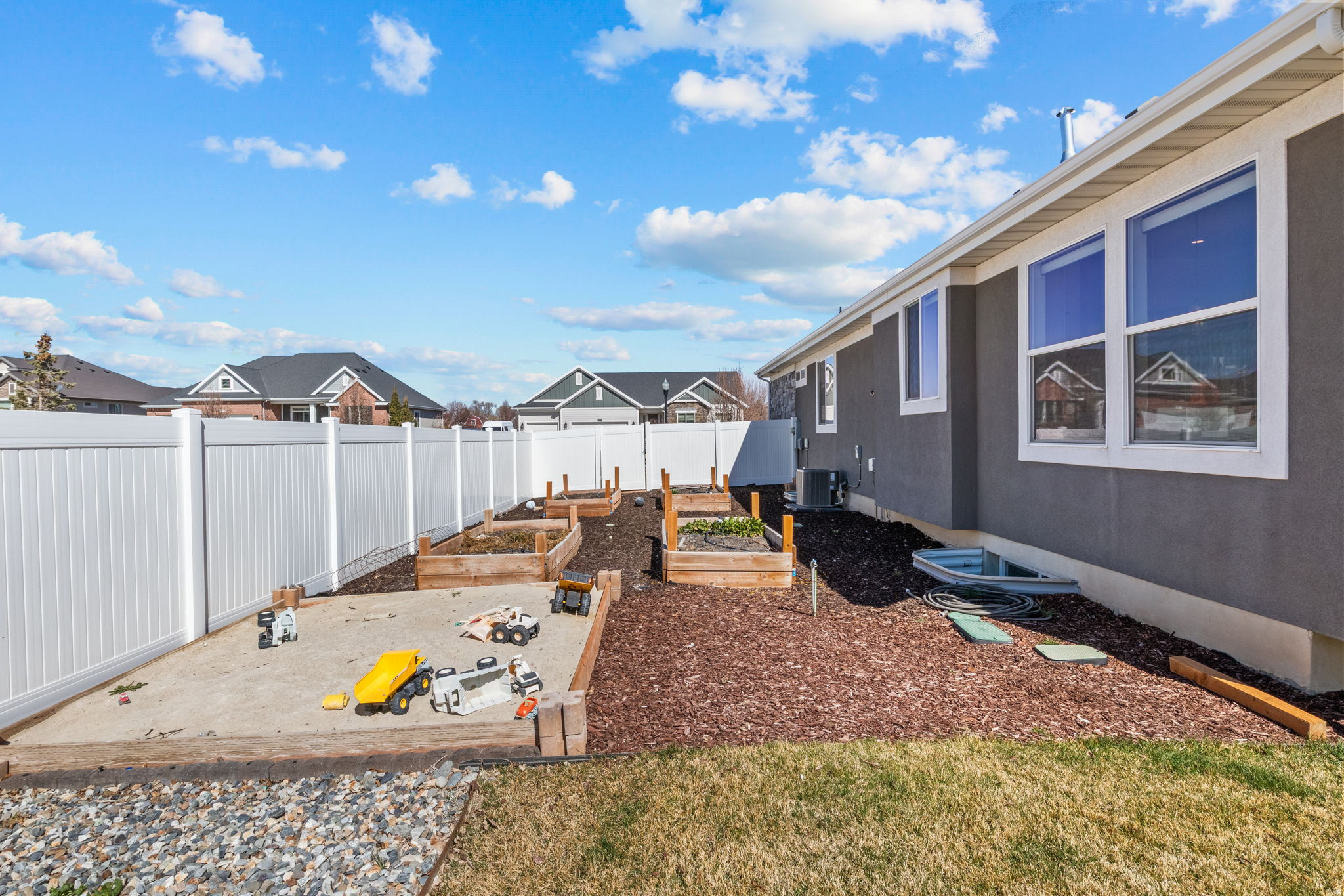 AUTUMNWOOD ESTATES - Residential