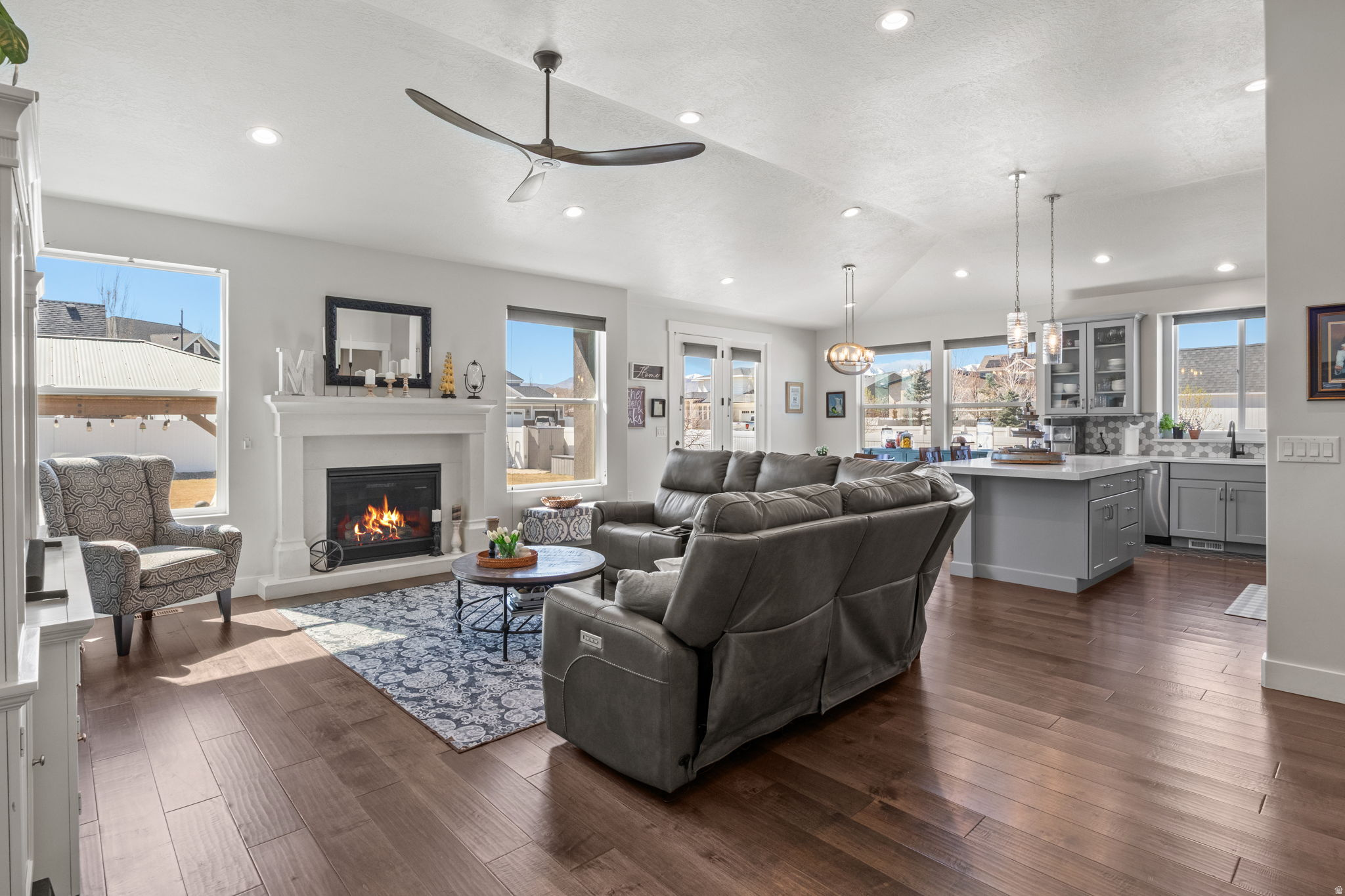 AUTUMNWOOD ESTATES - Residential