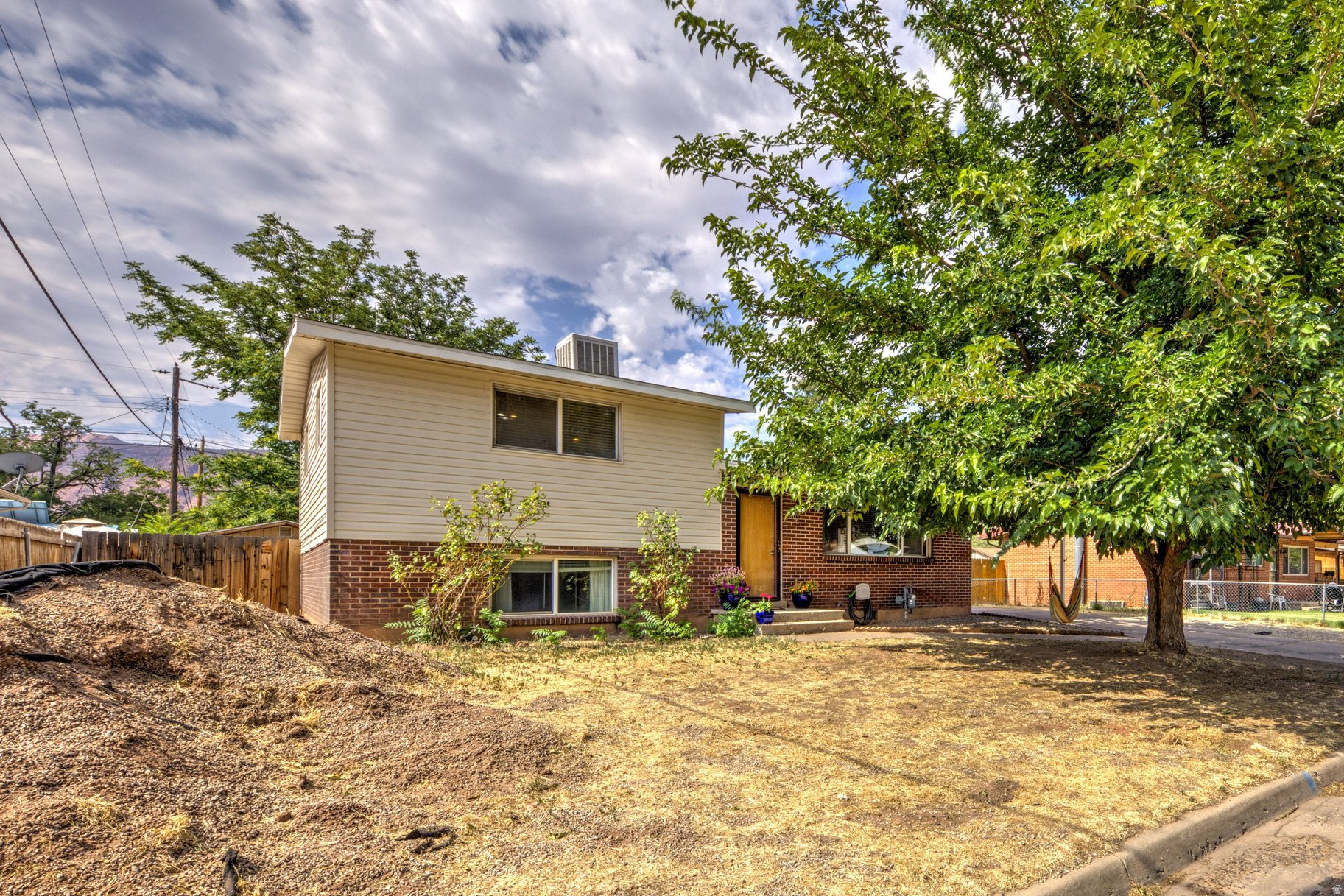 TAYLOR - Residential