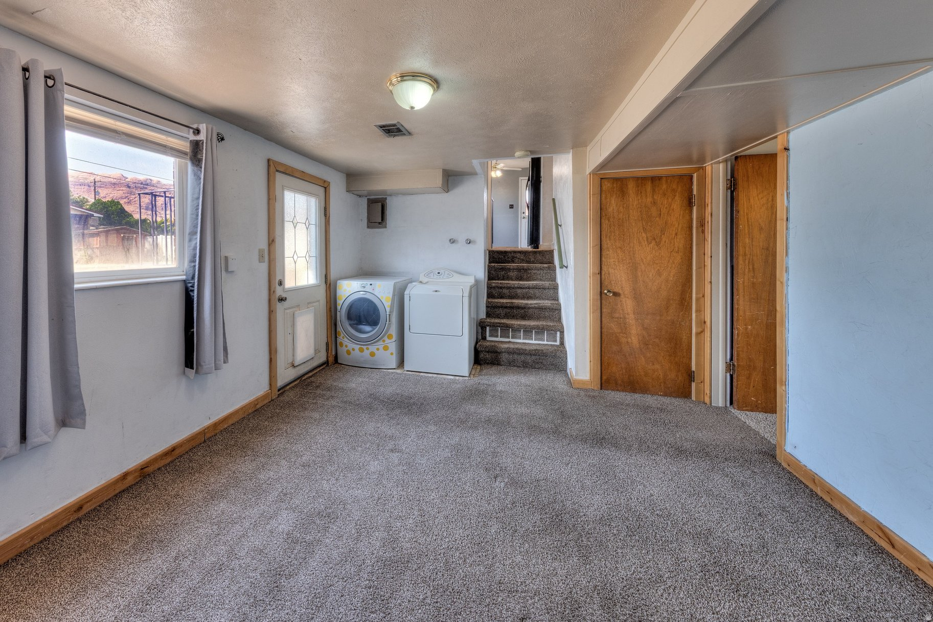 TAYLOR - Residential