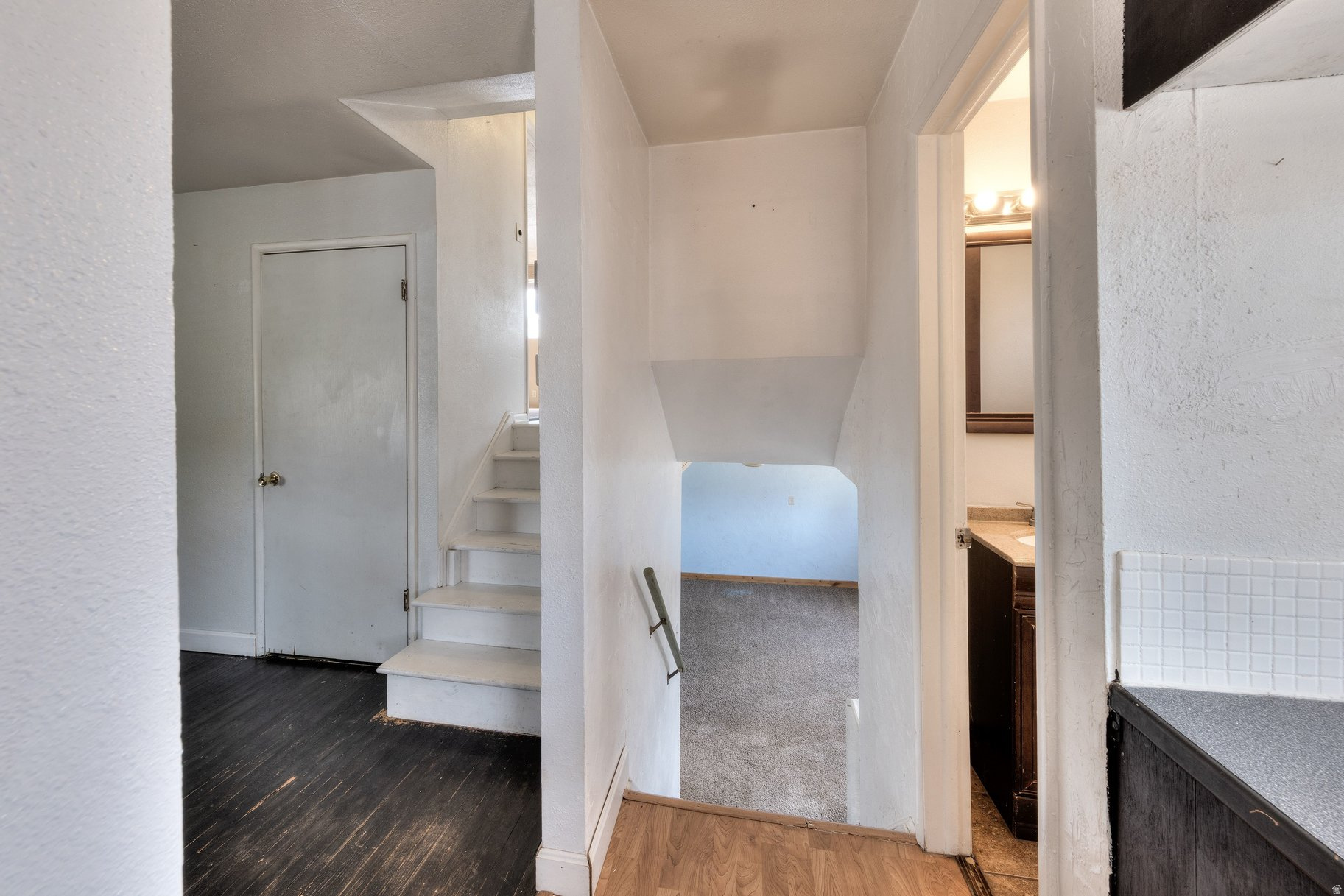 TAYLOR - Residential