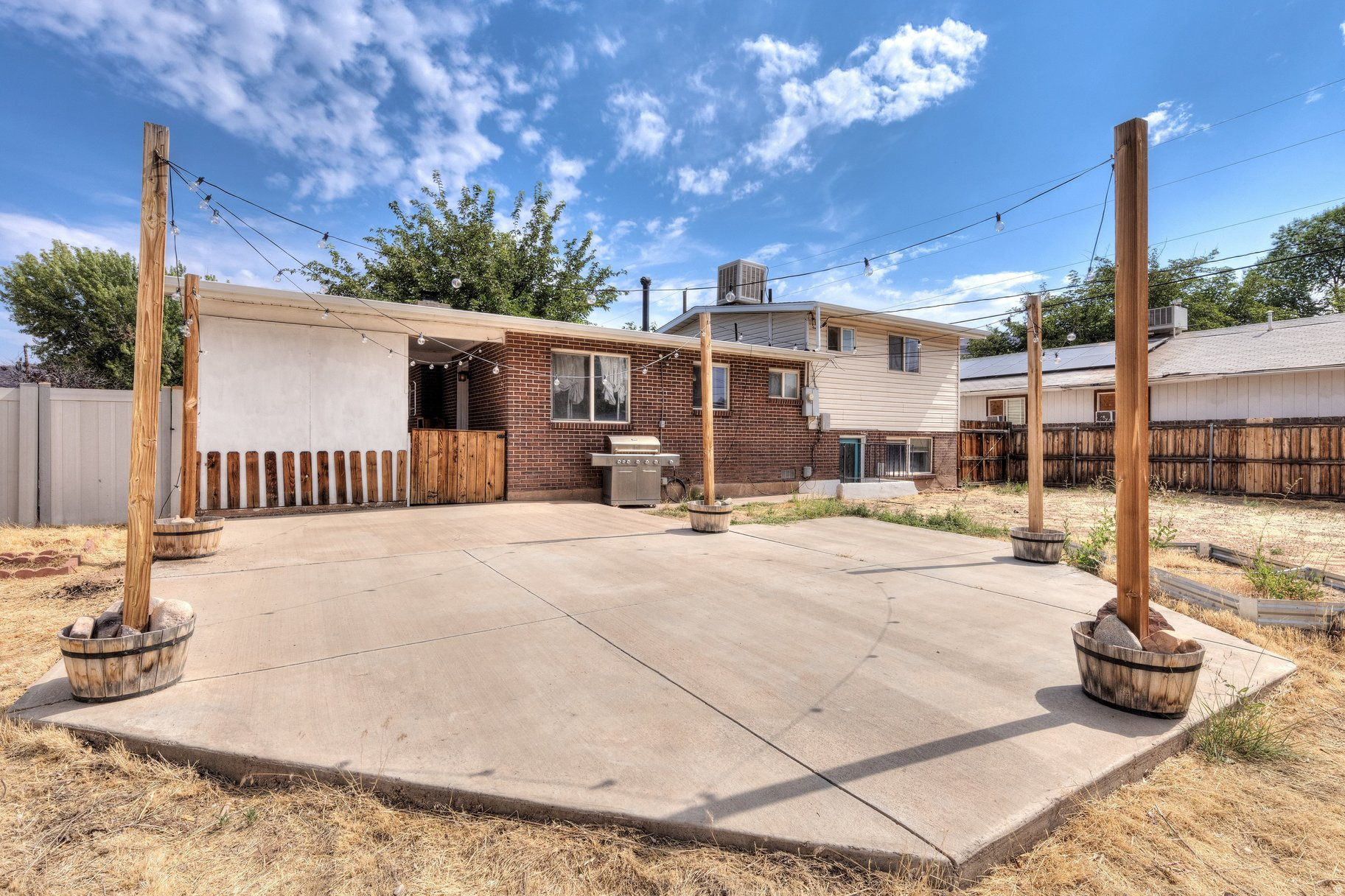 TAYLOR - Residential