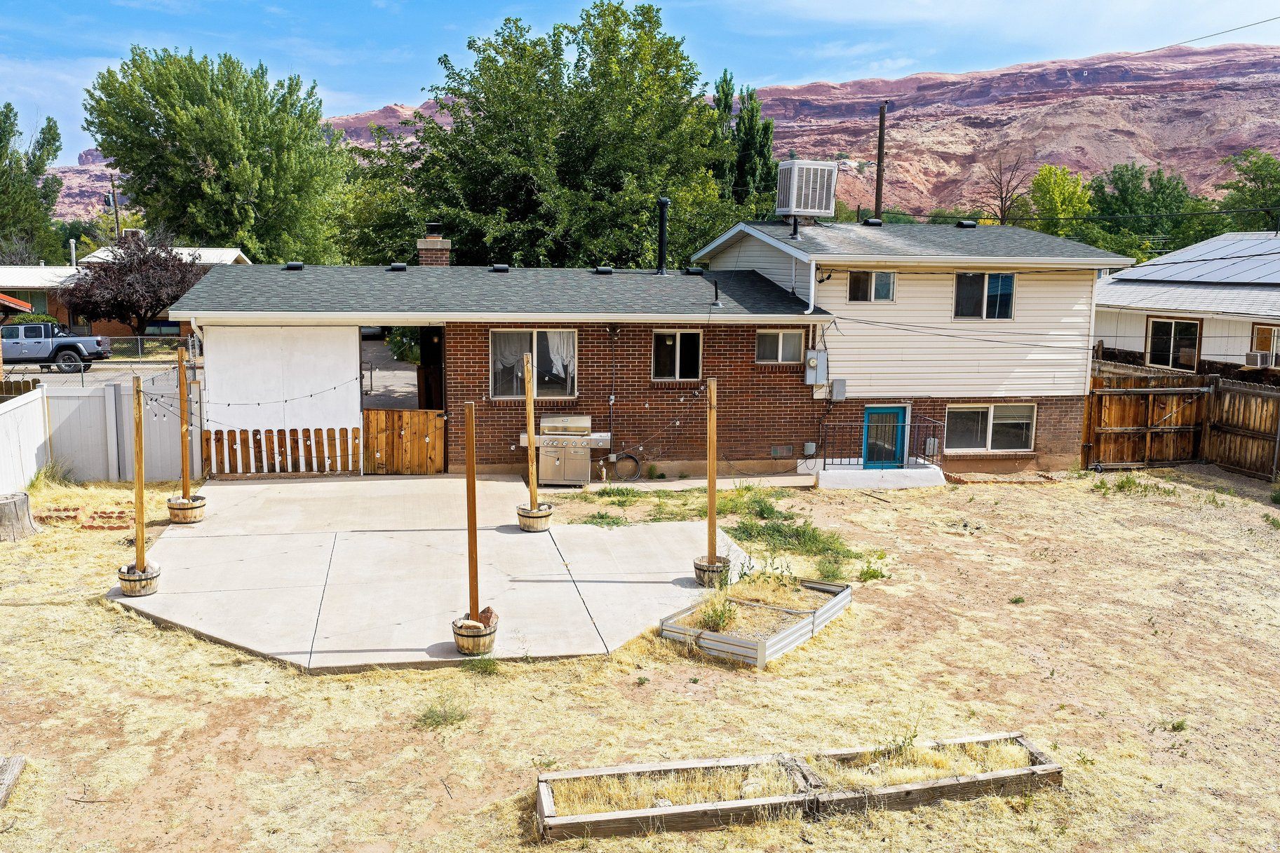 TAYLOR - Residential