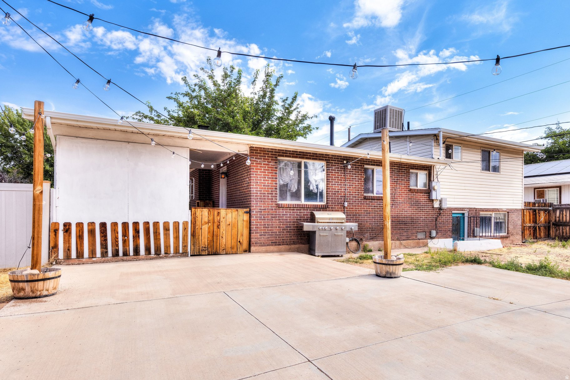 TAYLOR - Residential