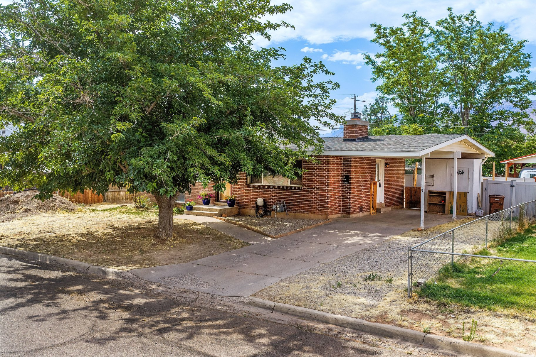 TAYLOR - Residential