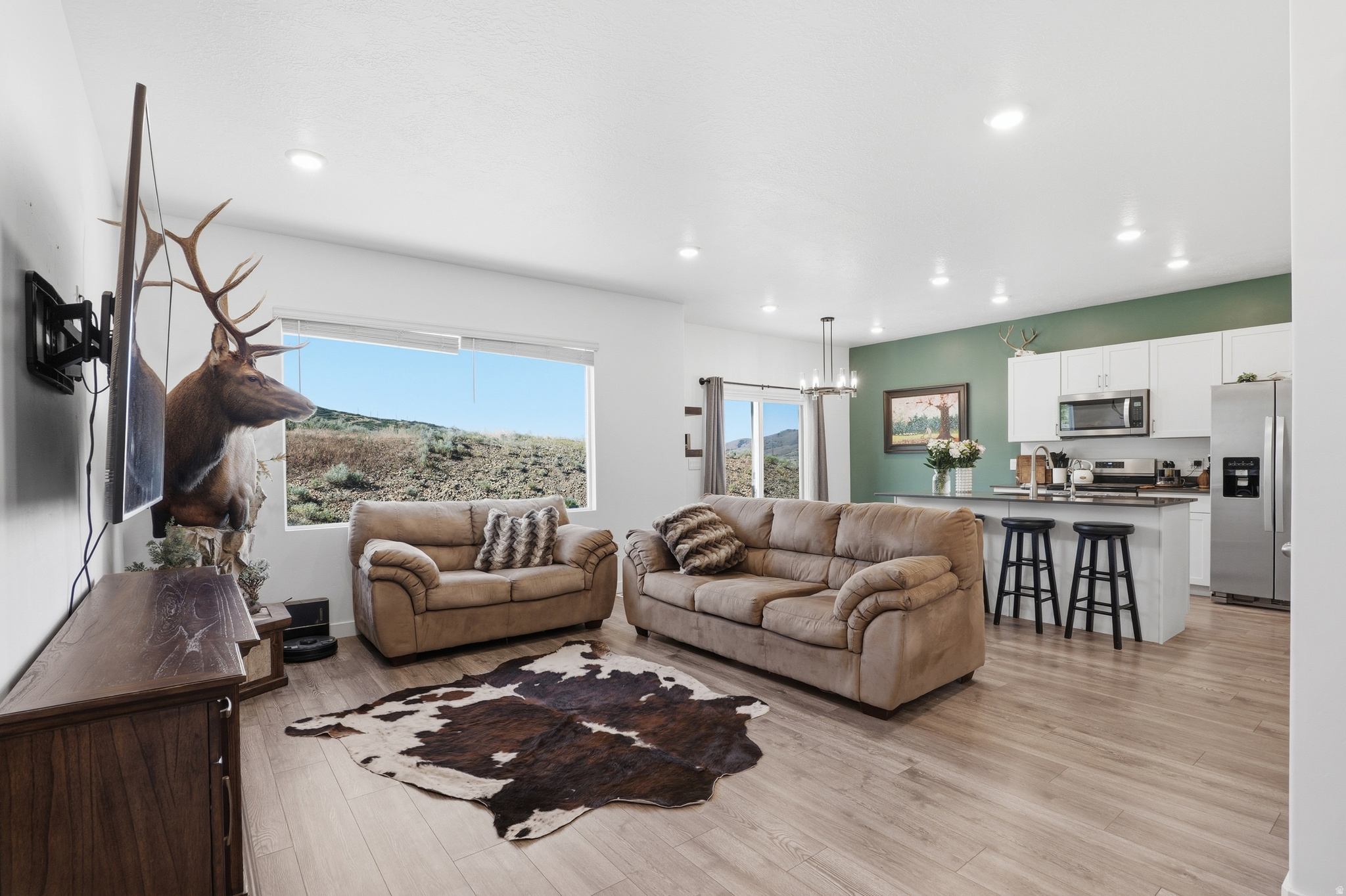 FOOTHILL VILLAGE - Residential