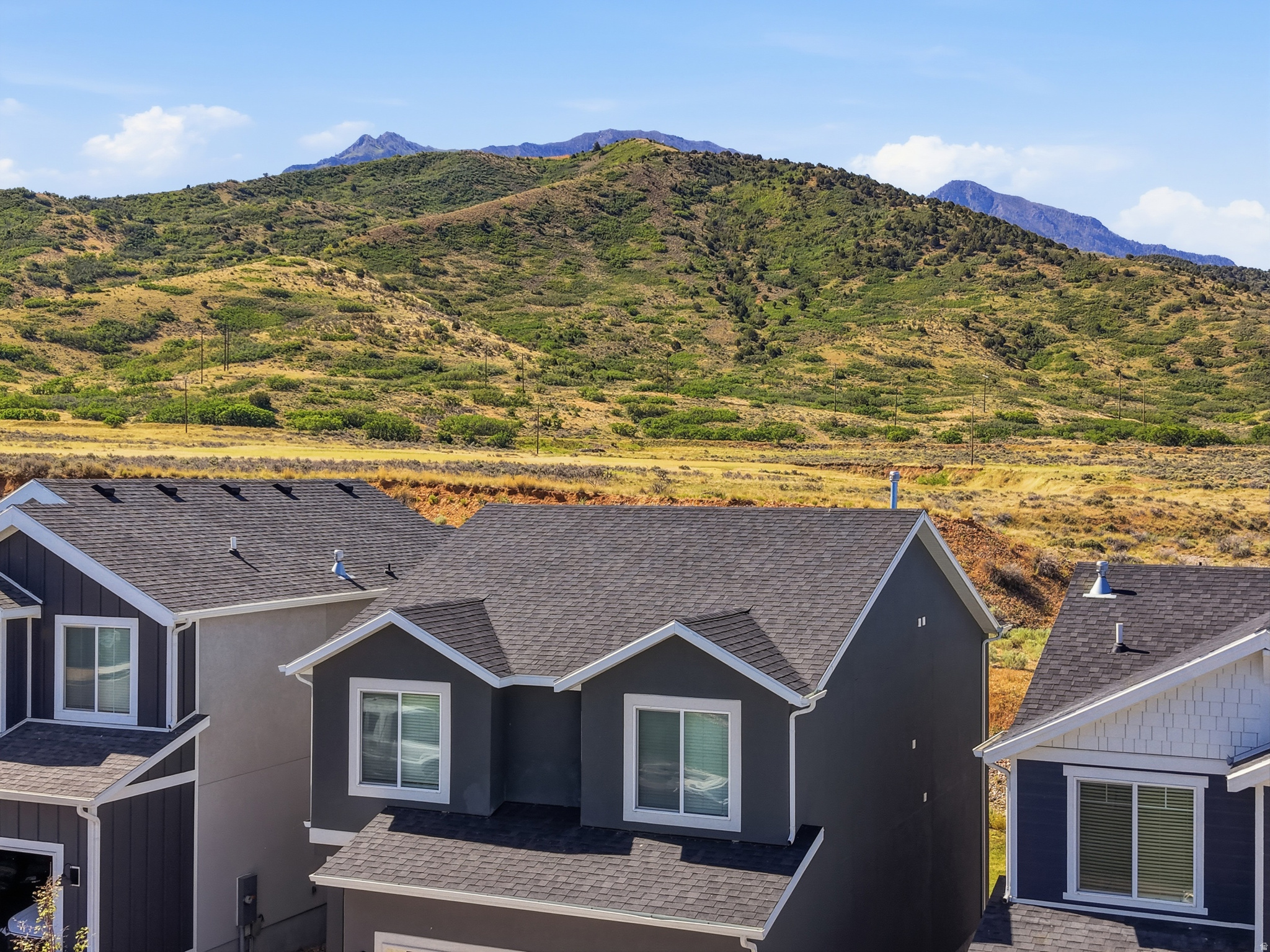 FOOTHILL VILLAGE - Residential
