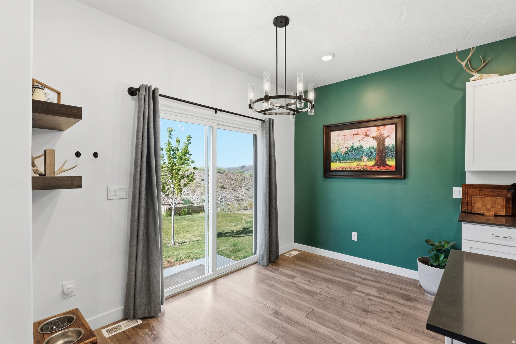 FOOTHILL VILLAGE - Residential