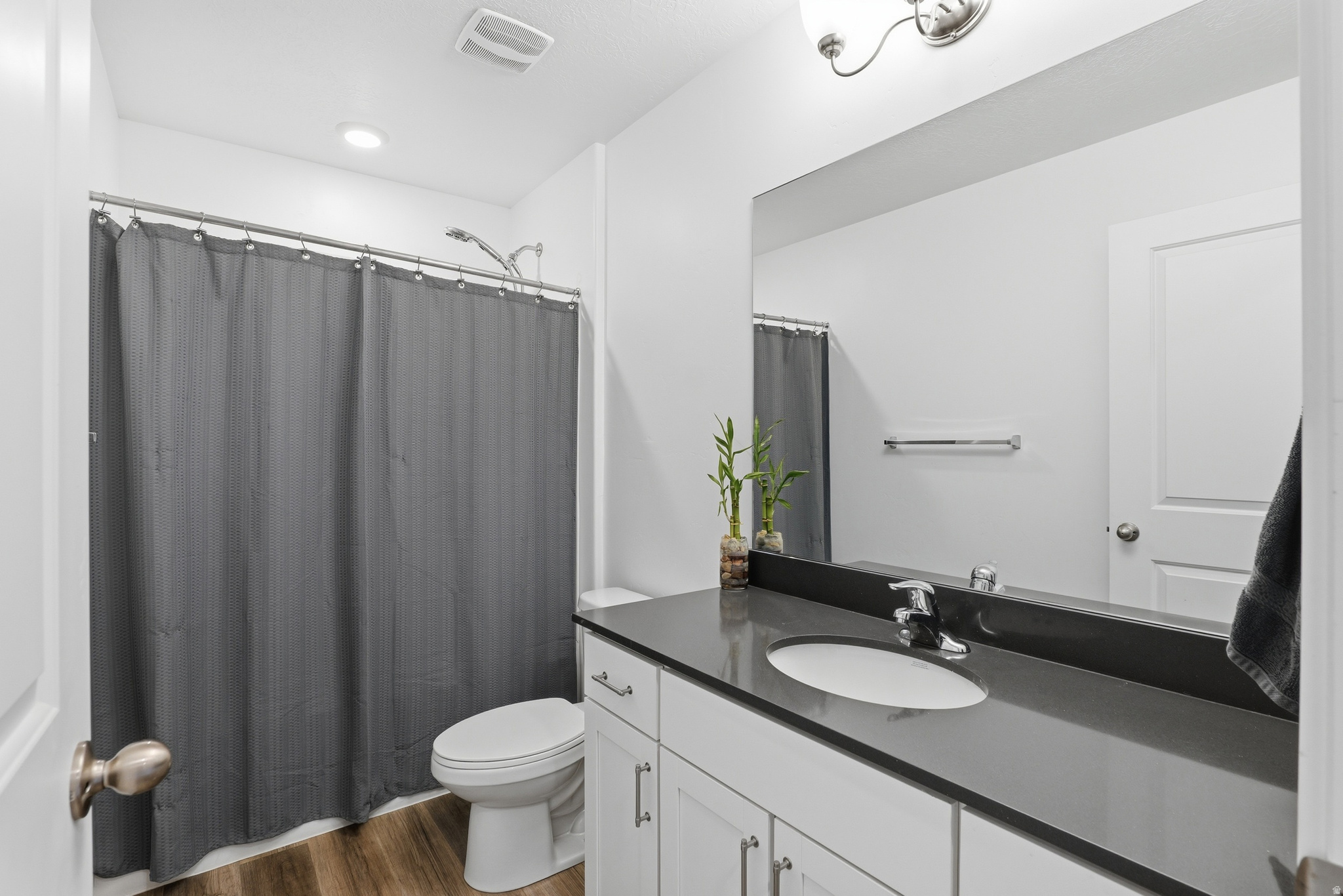 FOOTHILL VILLAGE - Residential