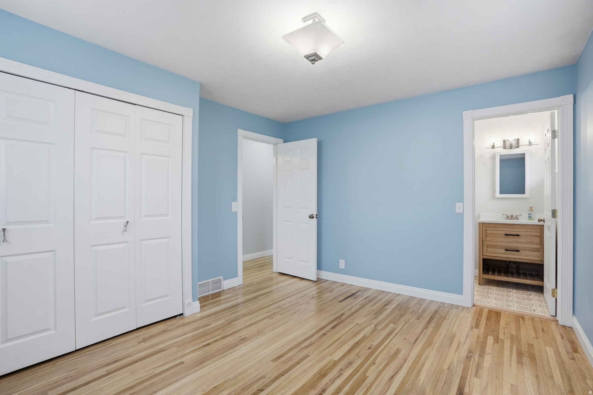 FULLER GARDENS - Residential
