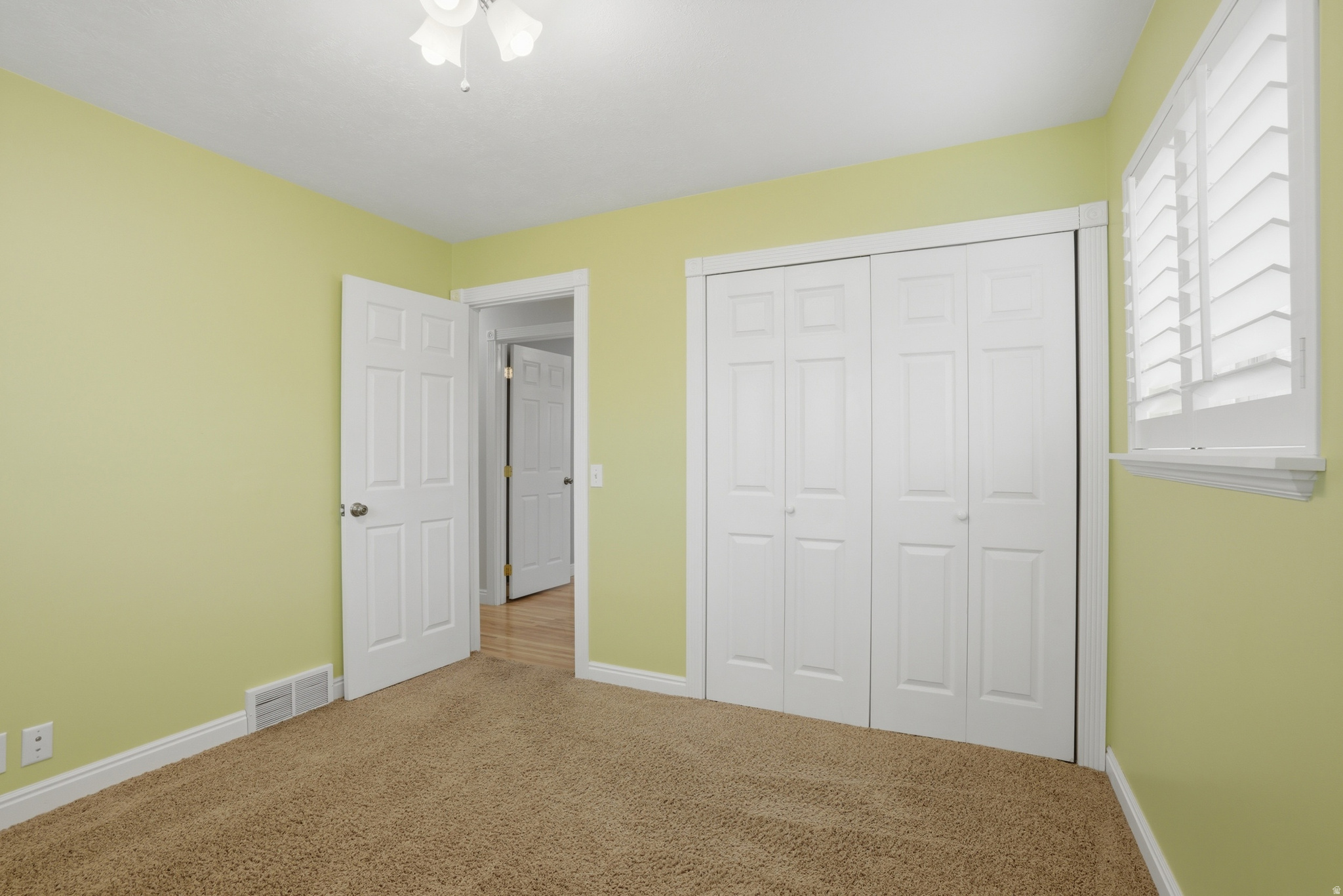 FULLER GARDENS - Residential
