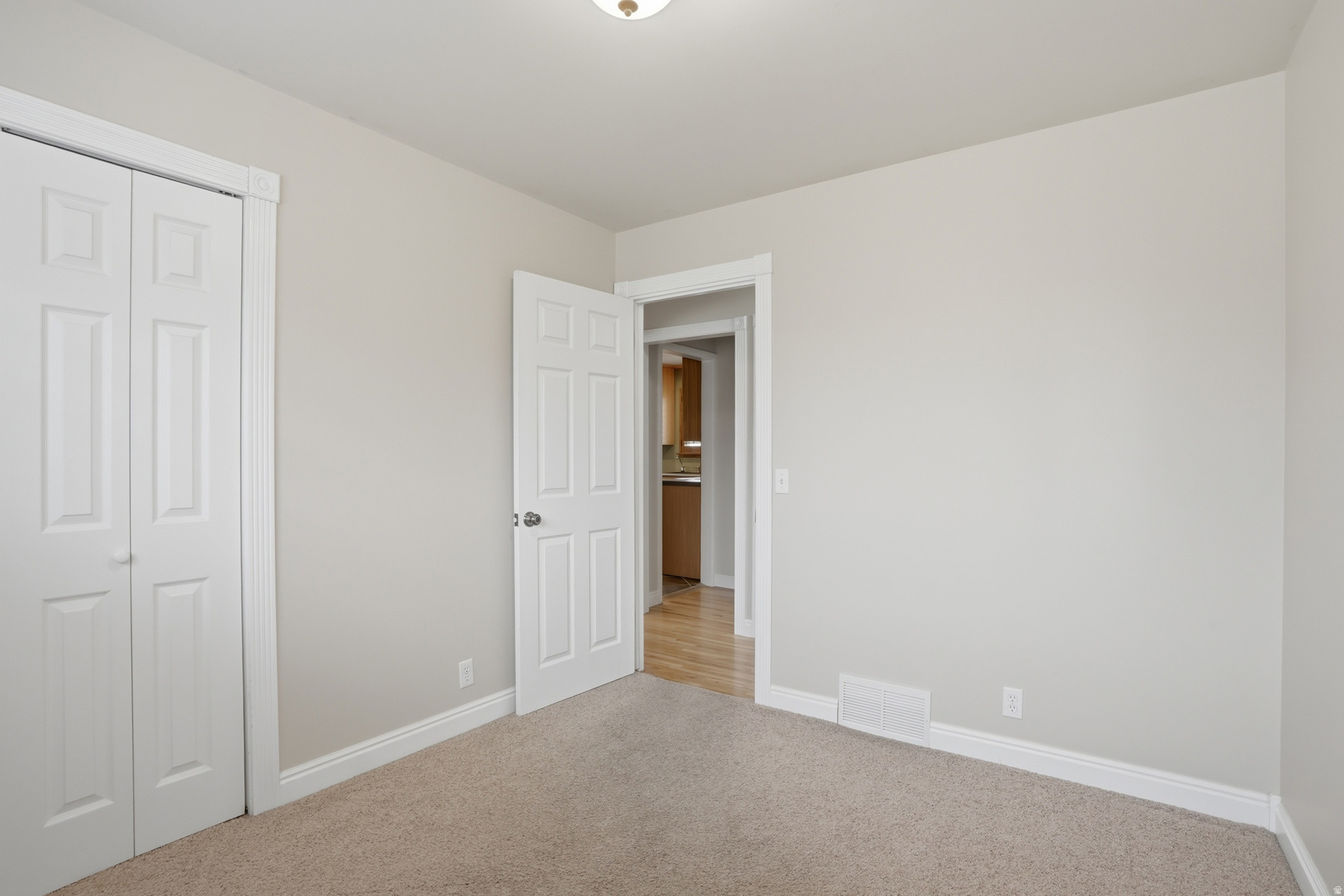 FULLER GARDENS - Residential