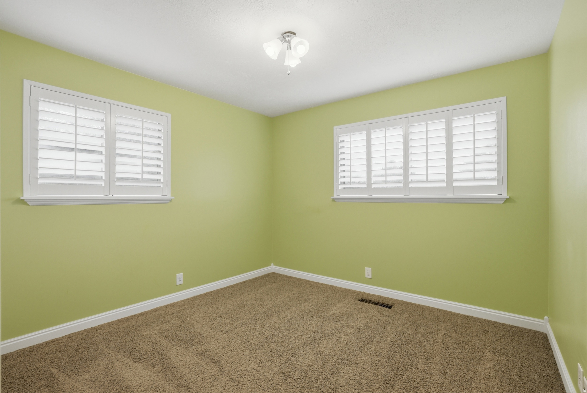 FULLER GARDENS - Residential
