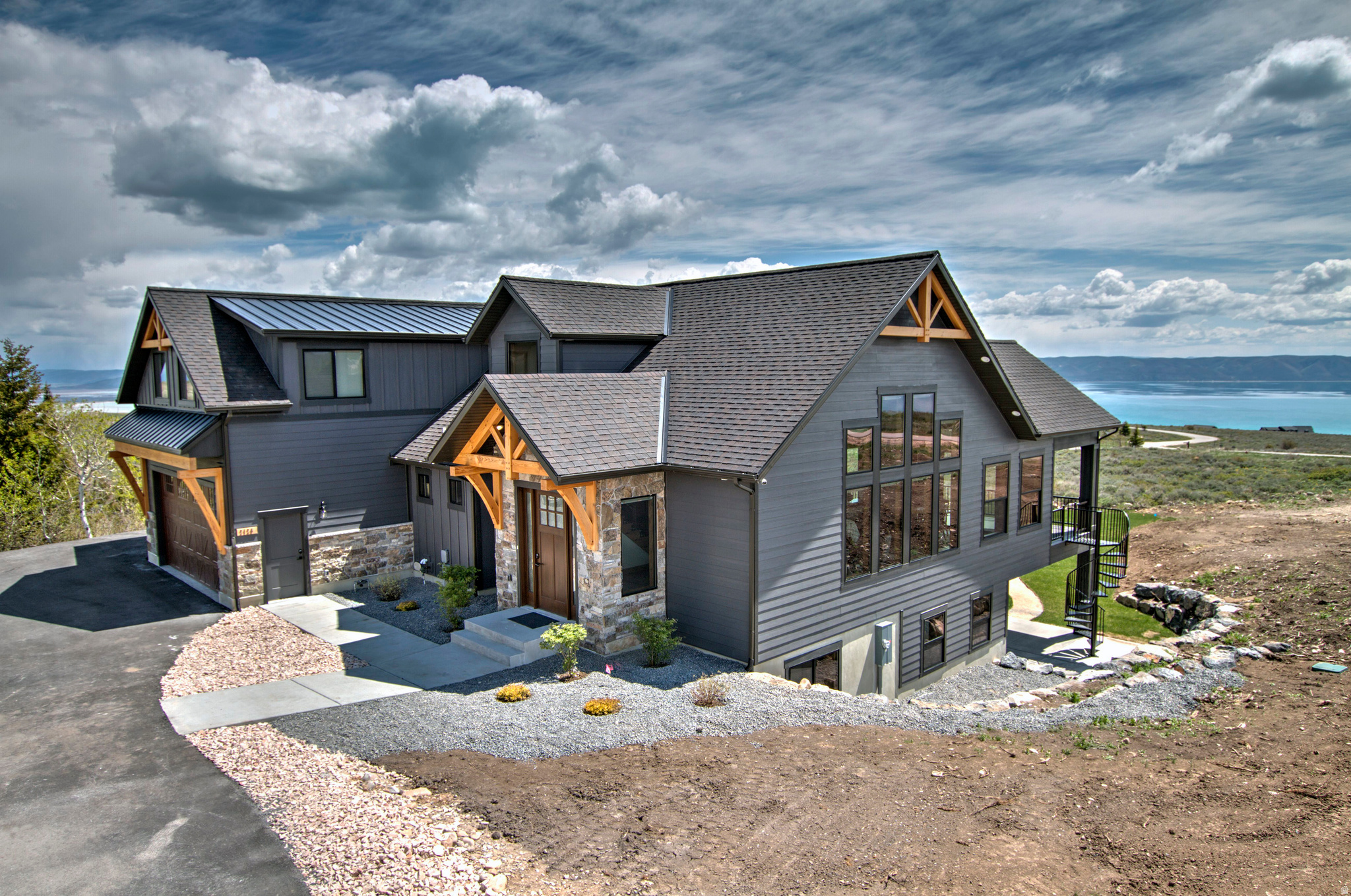 RESERVE SUMMIT LOT 10 - Residential