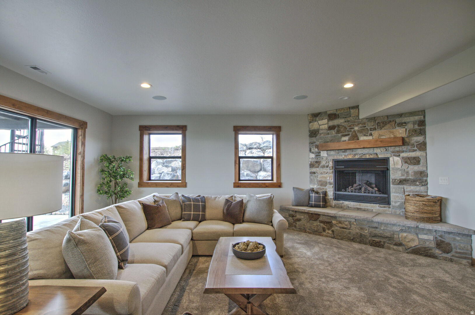 RESERVE SUMMIT LOT 10 - Residential