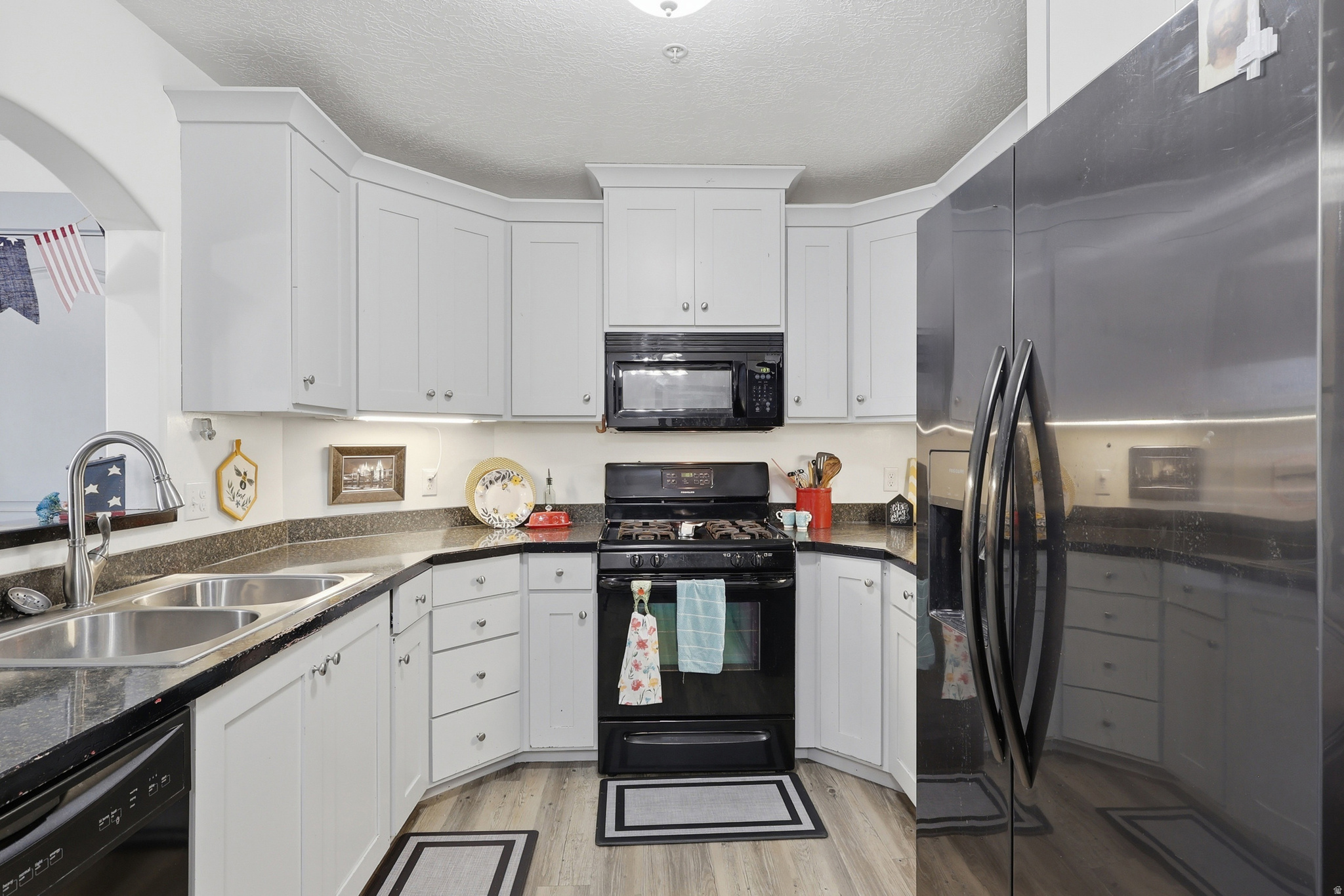 RIDGE - Residential