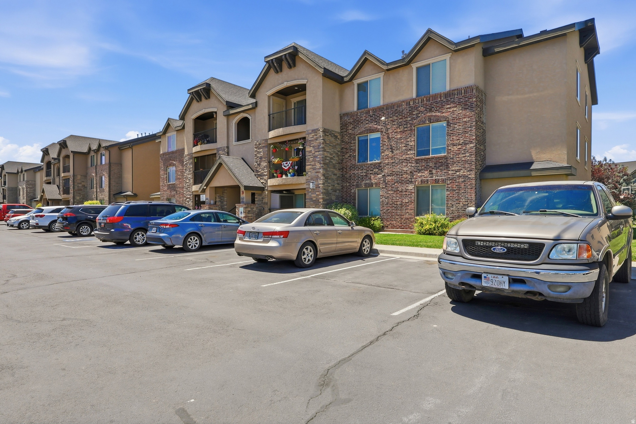 RIDGE - Residential