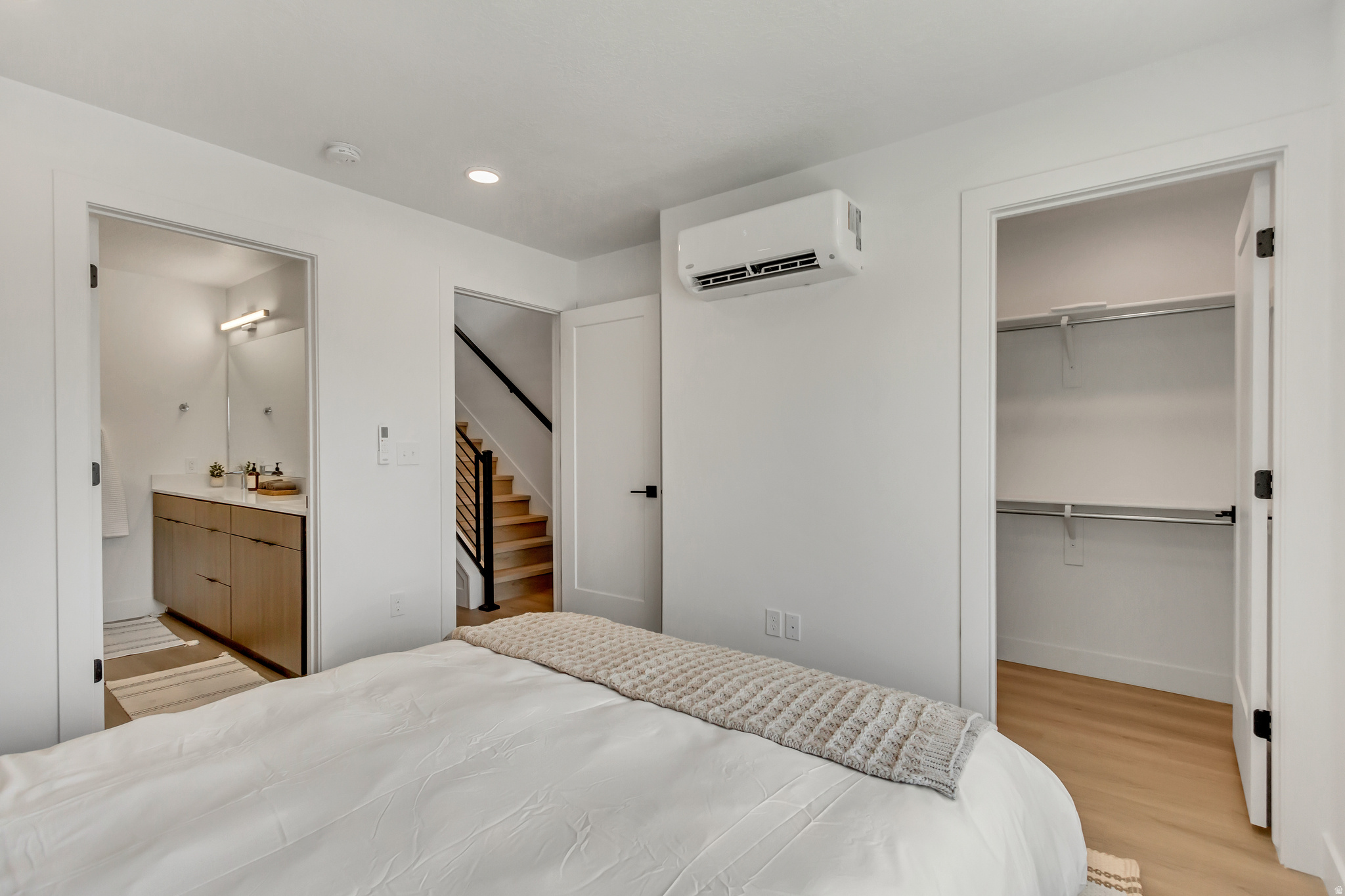 OPUS GREEN - Residential