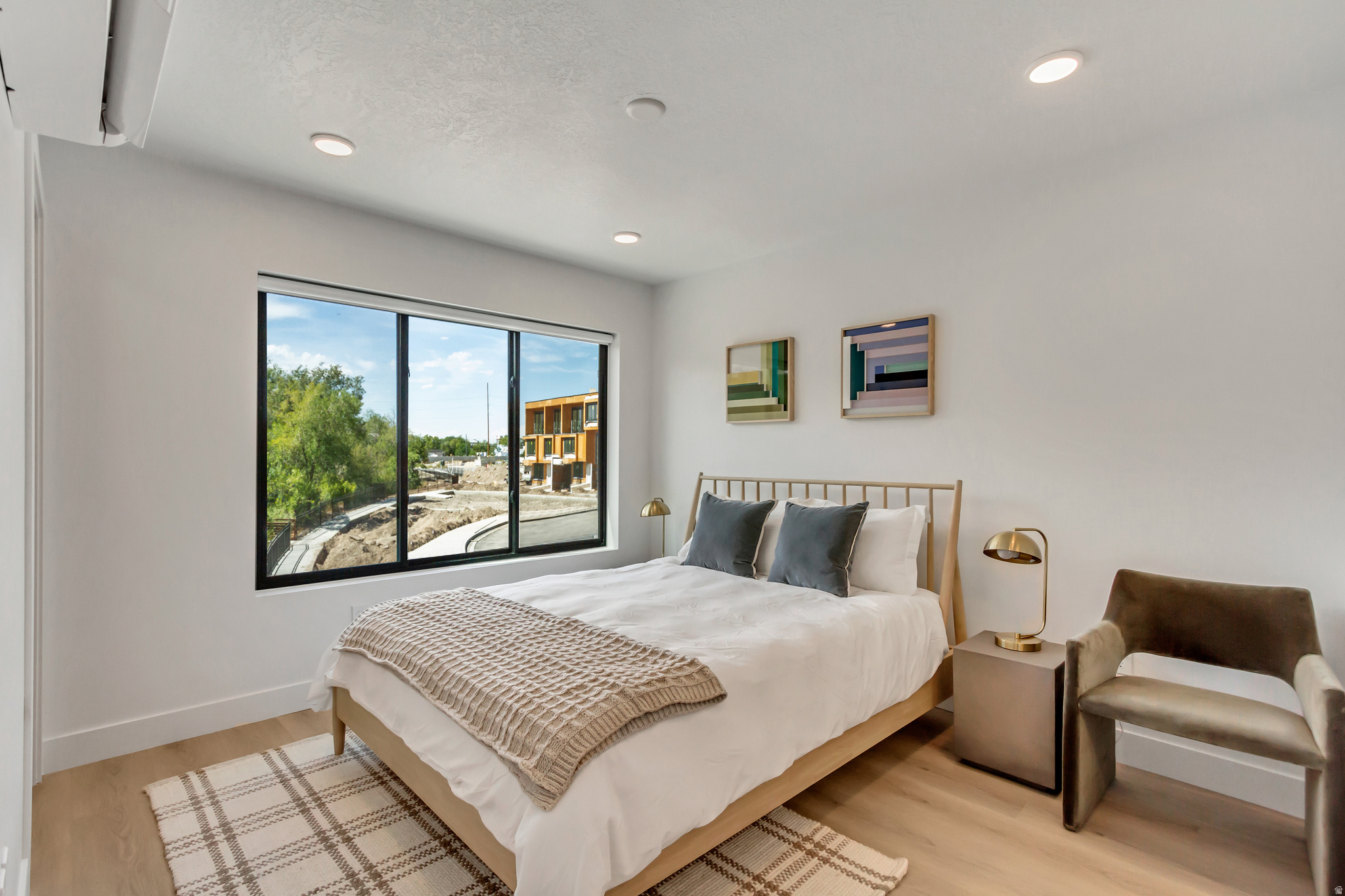 OPUS GREEN - Residential