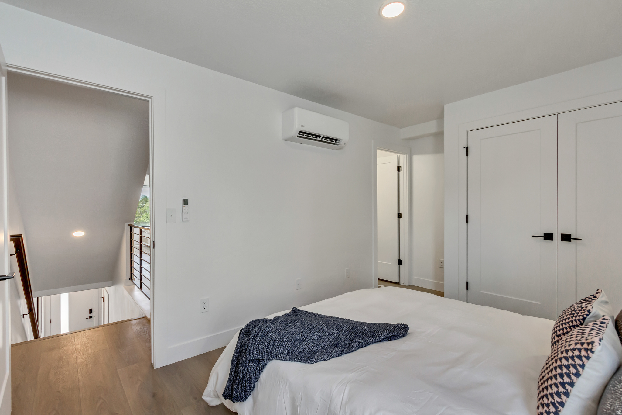OPUS GREEN - Residential
