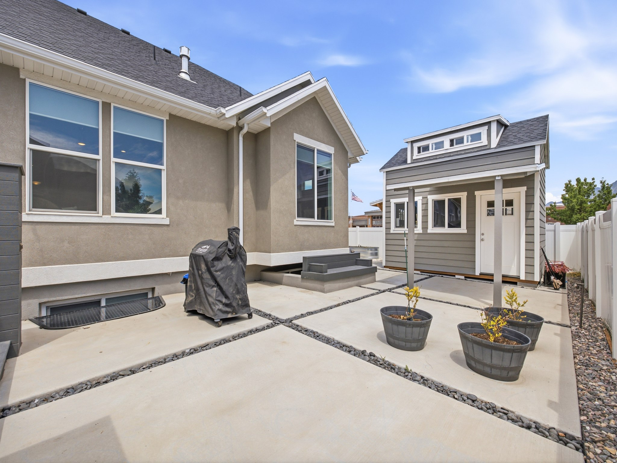 HARVEST PARK - Residential