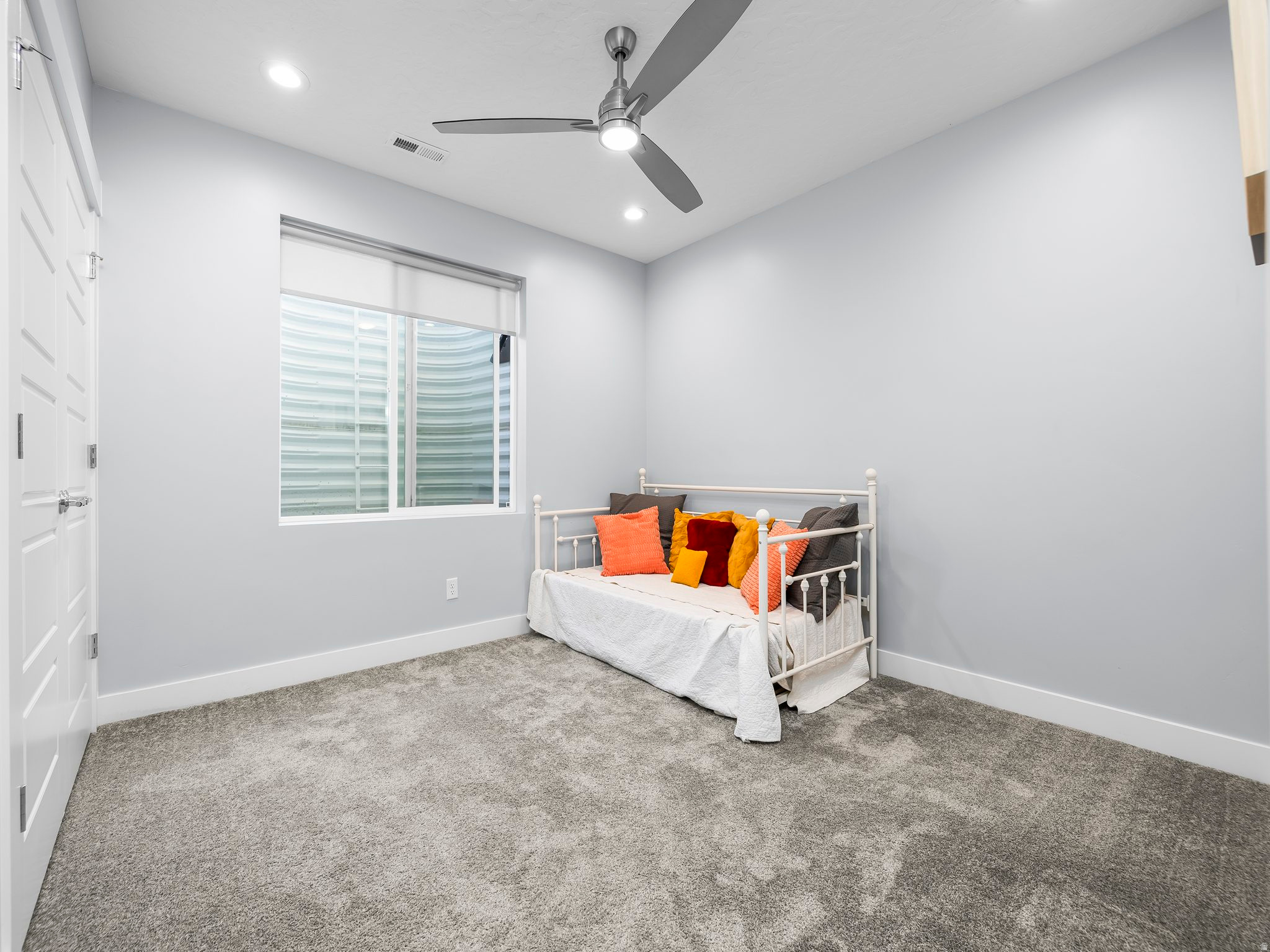 HARVEST PARK - Residential