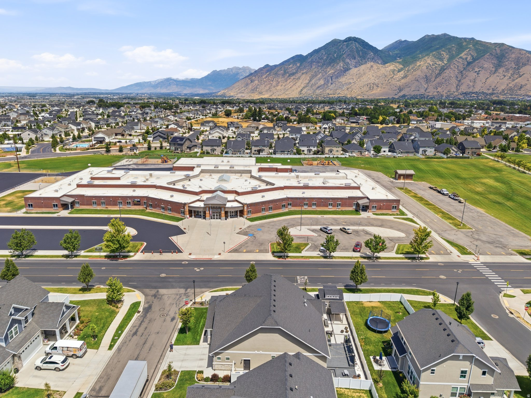 HARVEST PARK - Residential