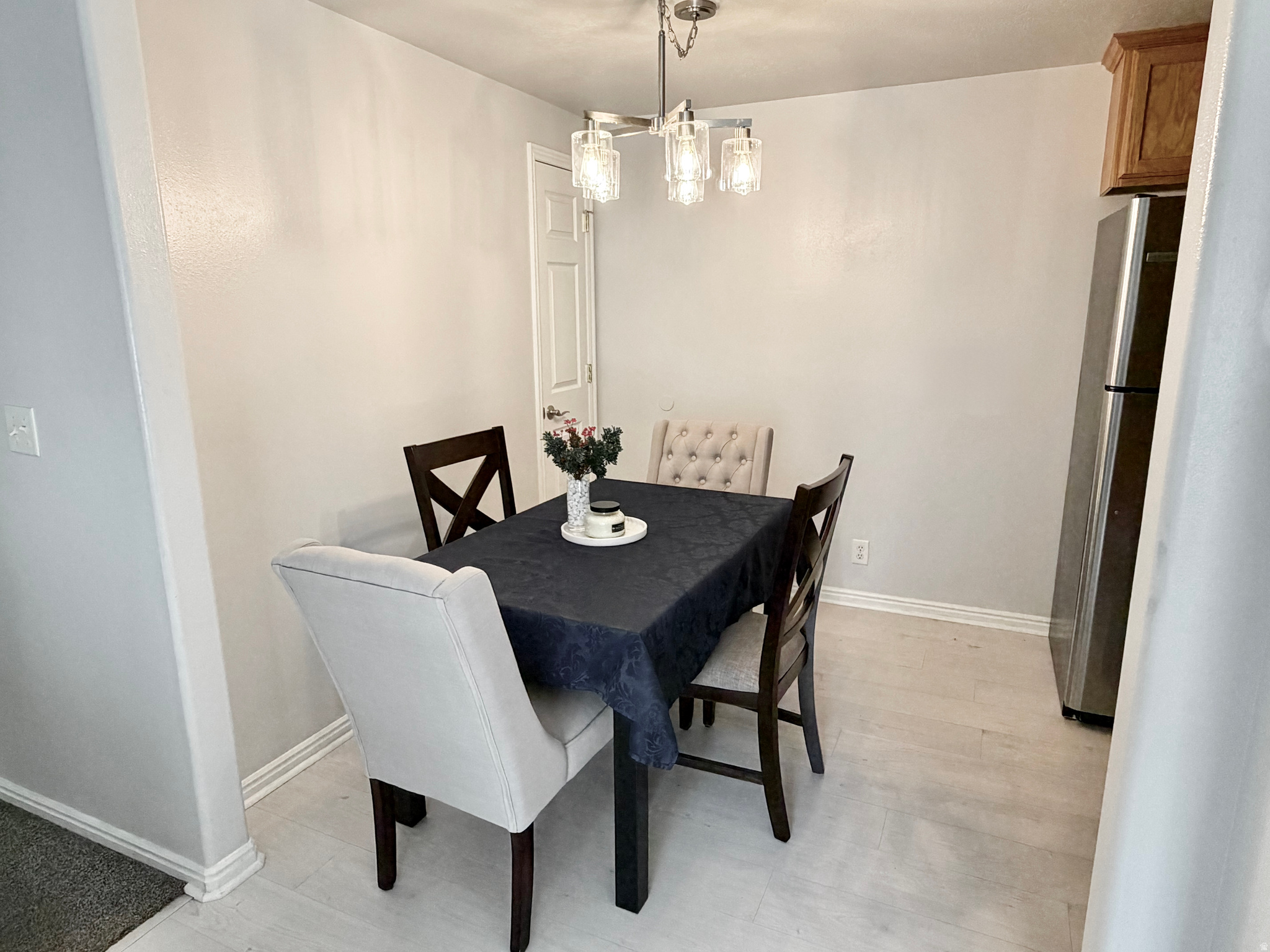 LAKERIDGE - Residential