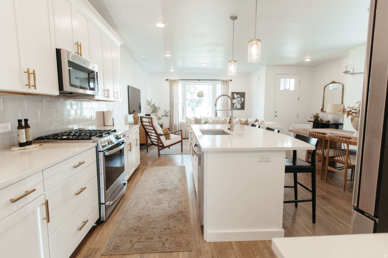 RIDGE - Residential