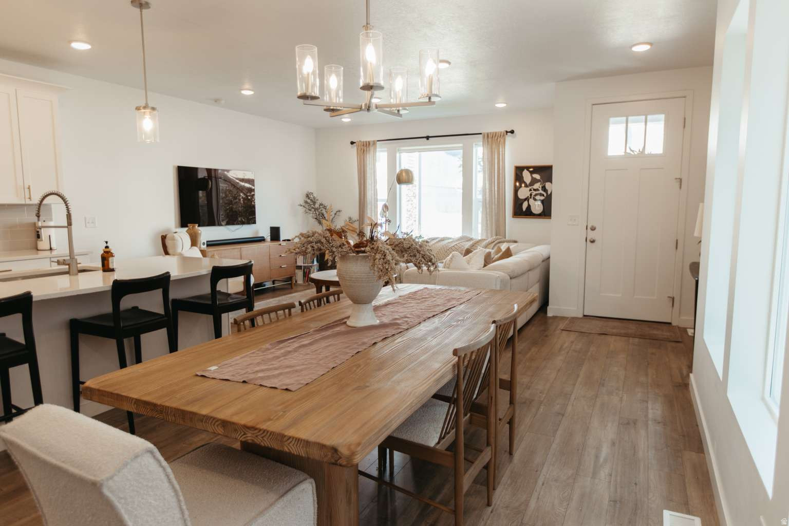 RIDGE - Residential