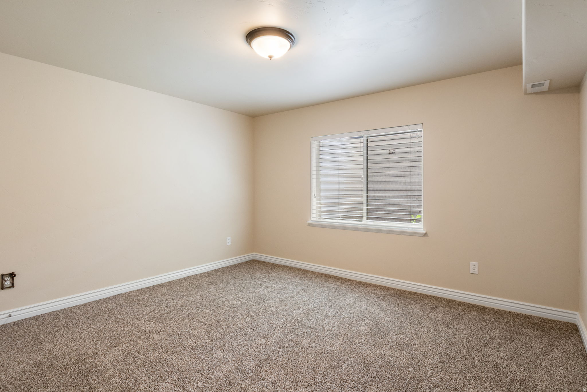 BROOKHAVEN VILLAS - Residential