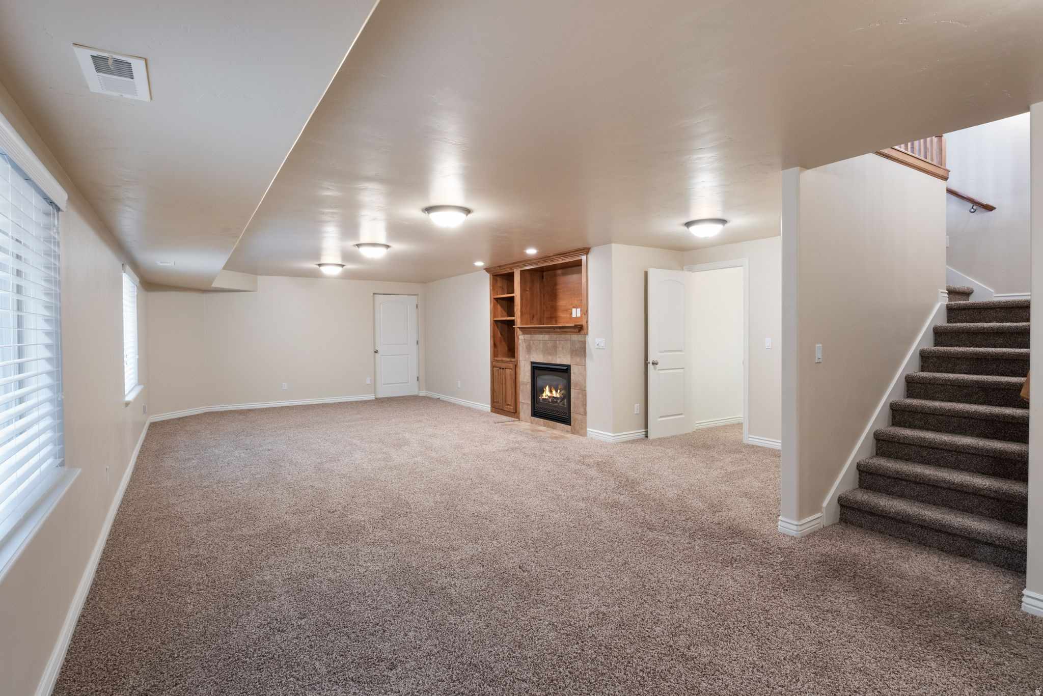 BROOKHAVEN VILLAS - Residential