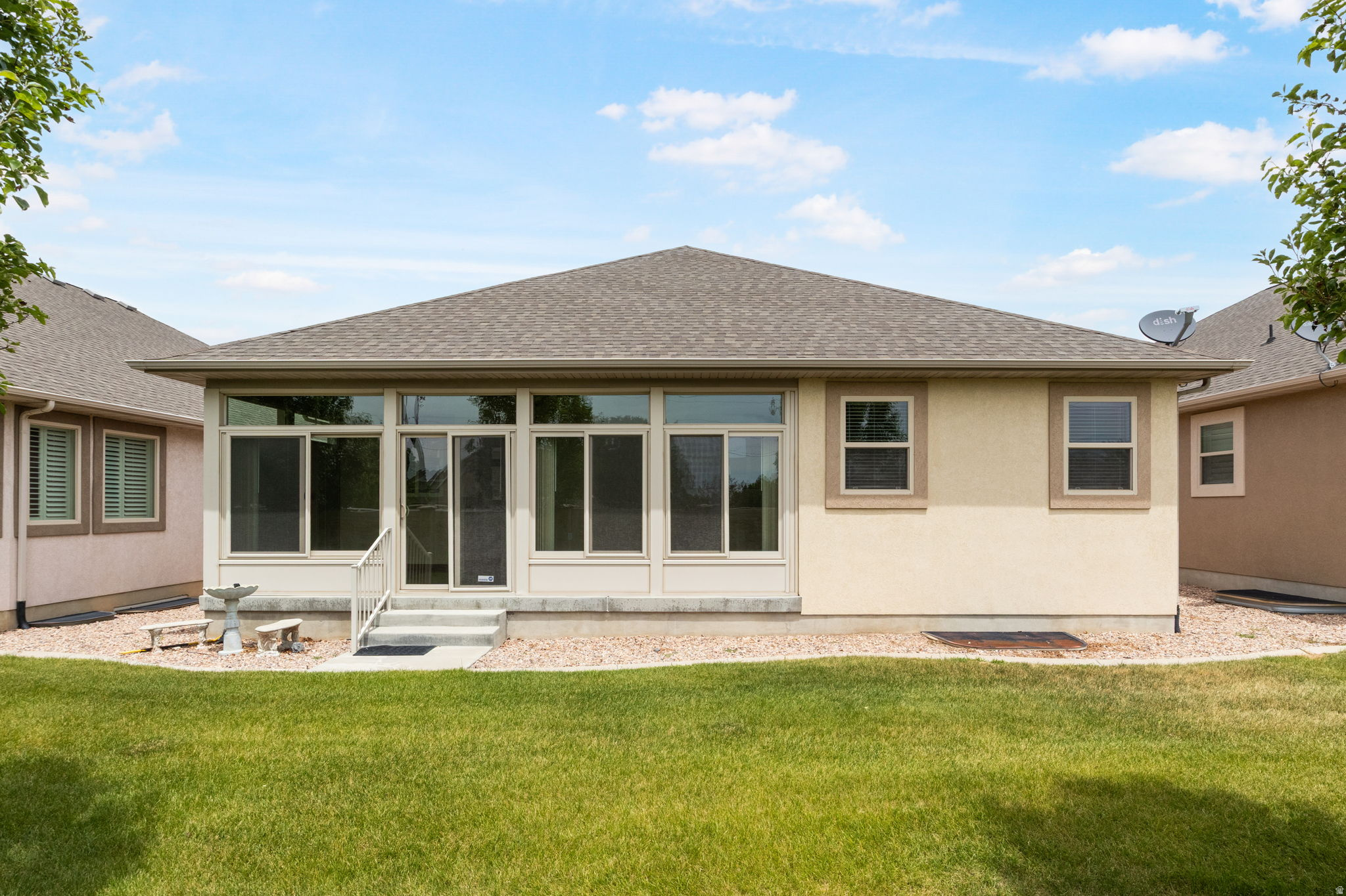 BROOKHAVEN VILLAS - Residential