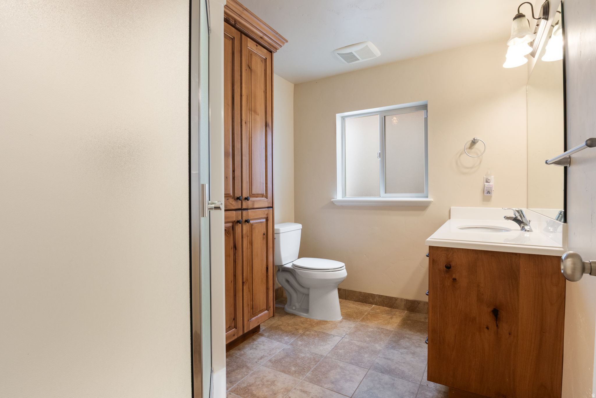 BROOKHAVEN VILLAS - Residential