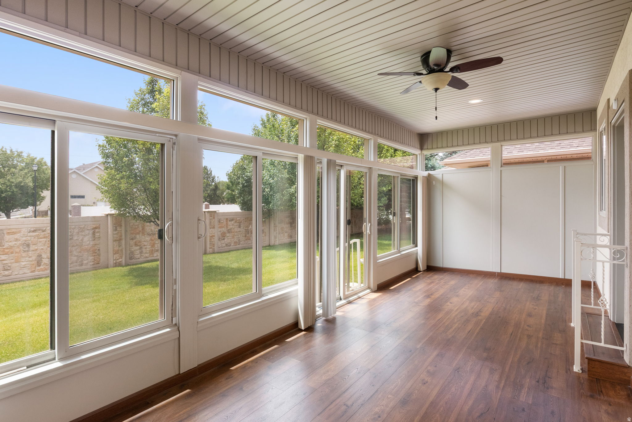 BROOKHAVEN VILLAS - Residential