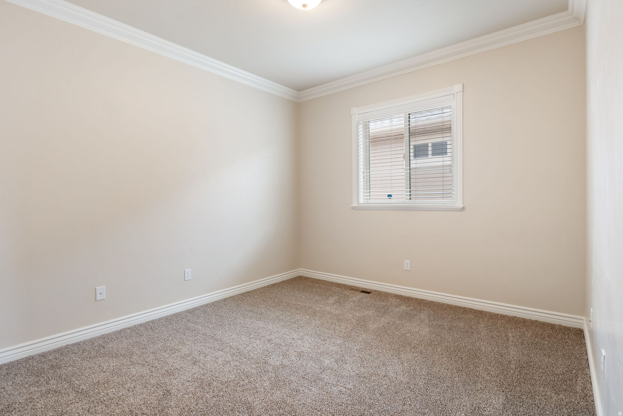BROOKHAVEN VILLAS - Residential