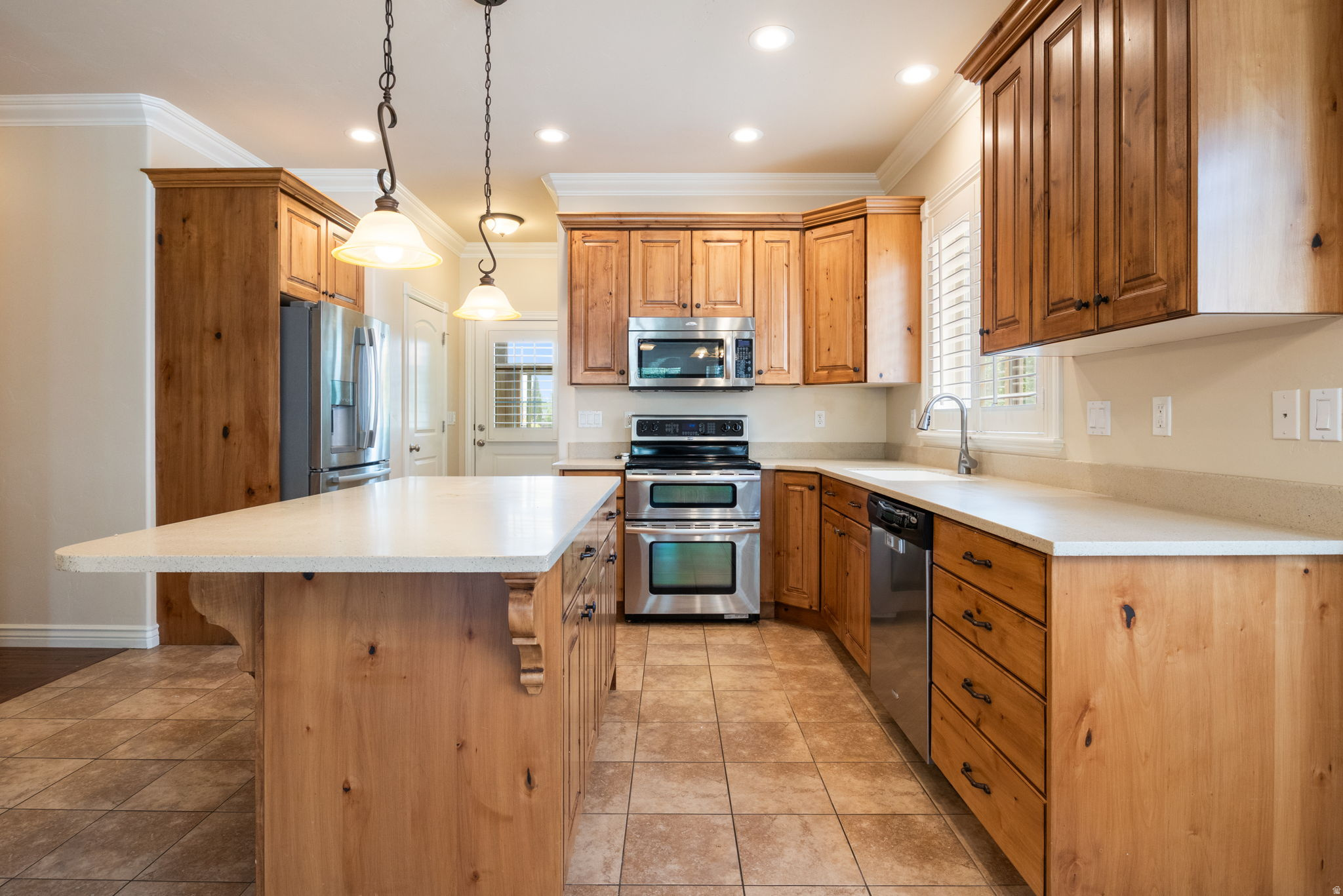 BROOKHAVEN VILLAS - Residential