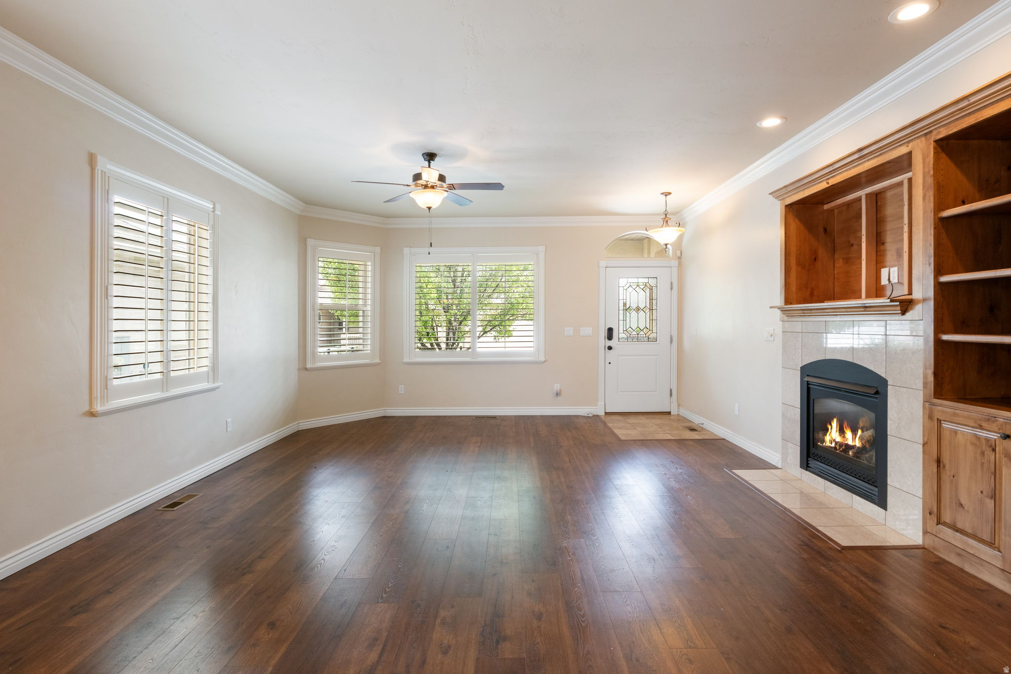 BROOKHAVEN VILLAS - Residential