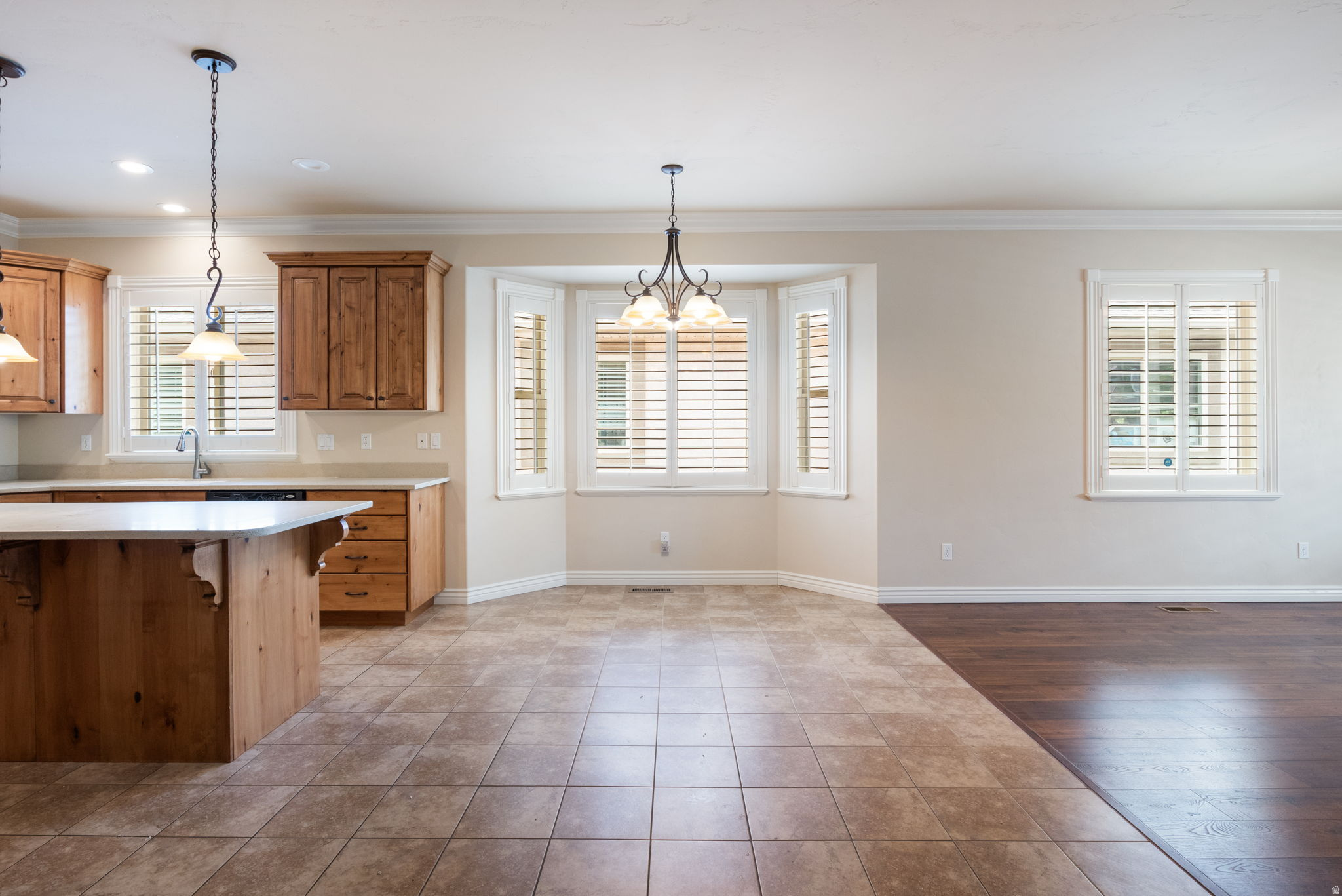 BROOKHAVEN VILLAS - Residential
