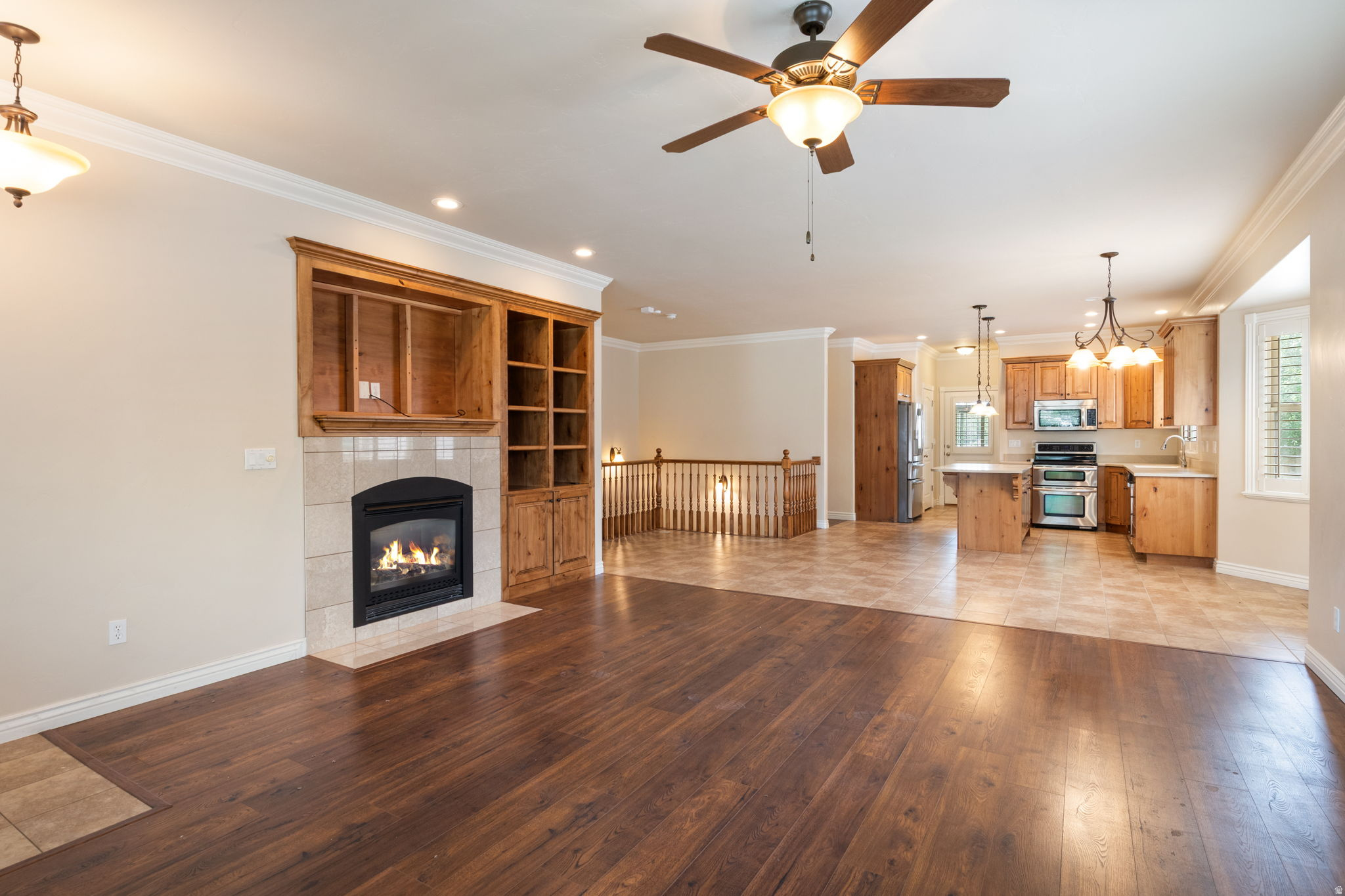 BROOKHAVEN VILLAS - Residential