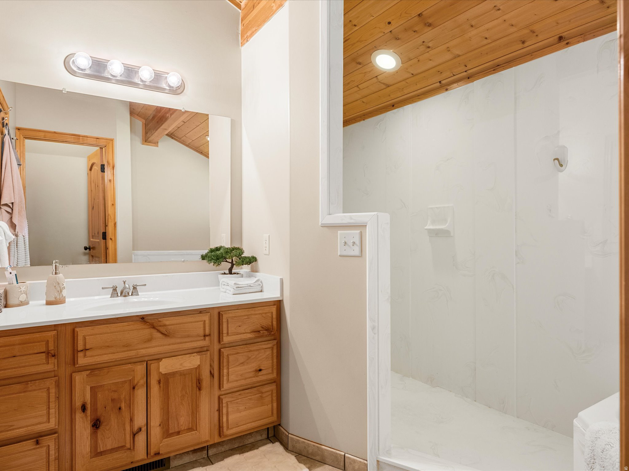 SWAN CREEK VILLAGE PH2 - Residential