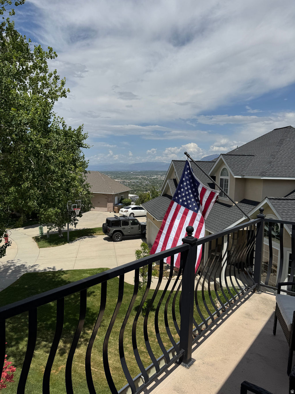 SOUTH MOUNTAIN - Residential