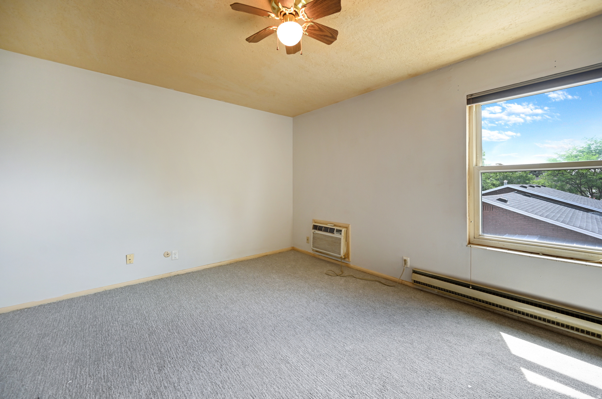 MEADOW VILLAGE - Residential