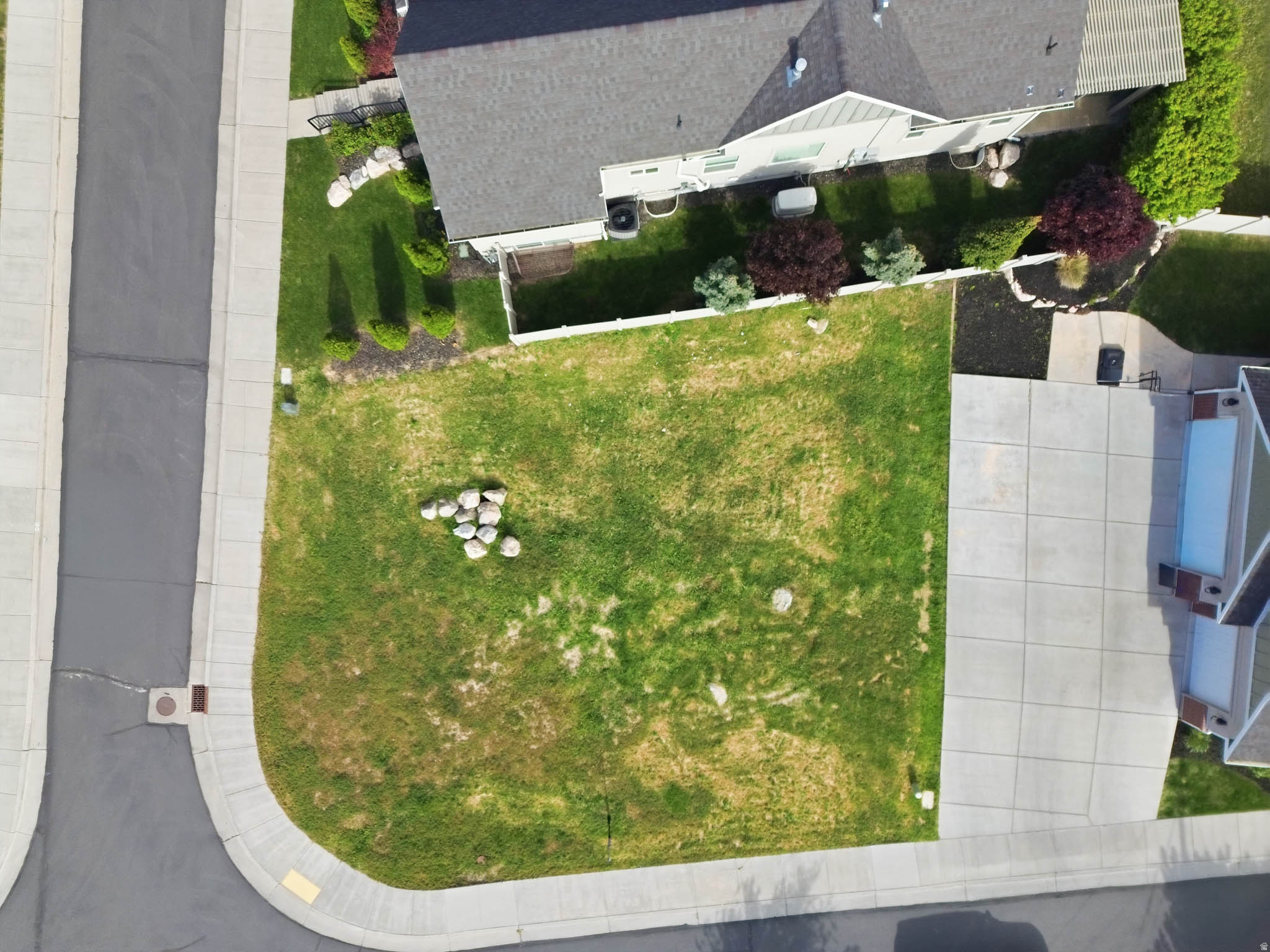 FANTASTIC OPPORTUNITY! Build your dream home in an established Millcreek neighborhood. Utilities are stubbed to the property, and SELLER FINANCING is available. Building plans are subject to HOA approval.