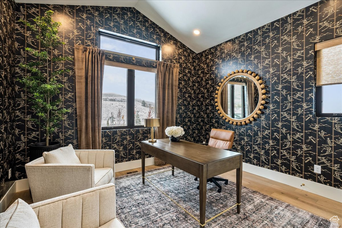 AMANTI LAGO - Residential