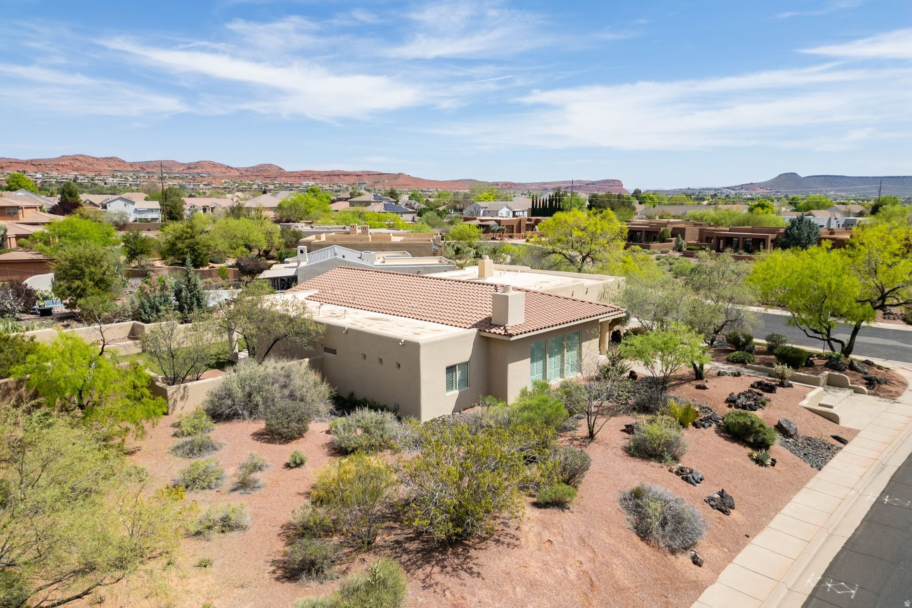 LAVA COVE AT ENTRADA - Residential