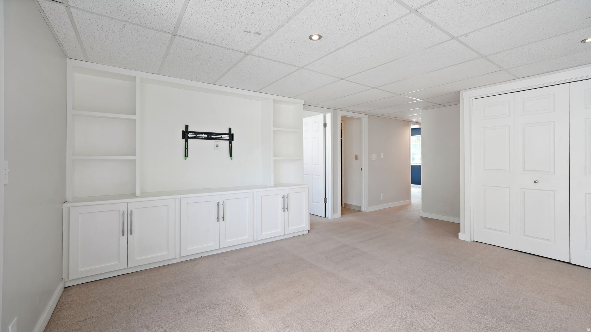 MEADOW CROSSING - Residential
