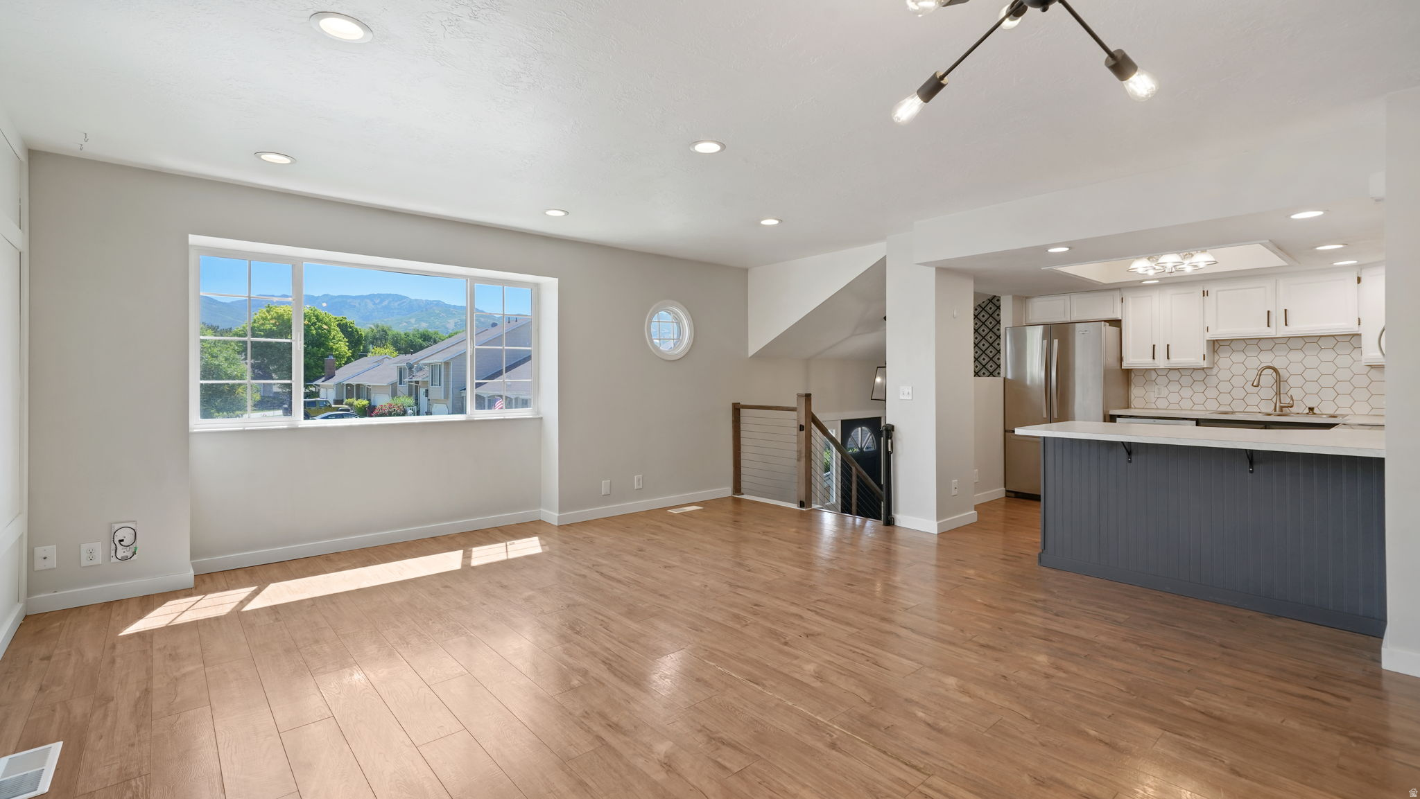 MEADOW CROSSING - Residential